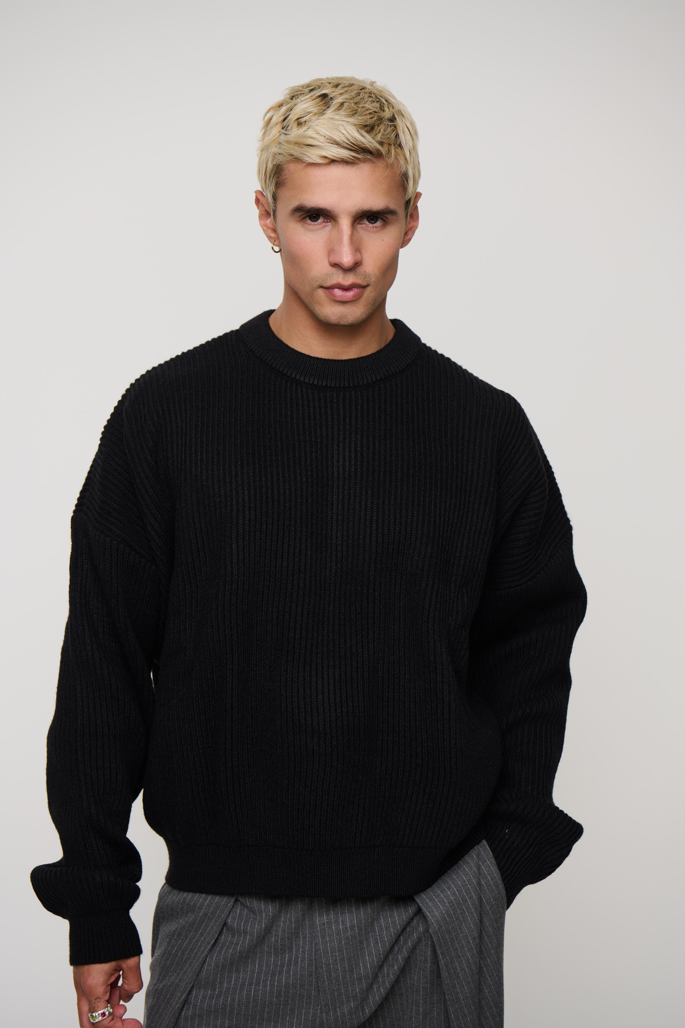 Drop Sleeve Heavy Knit Black