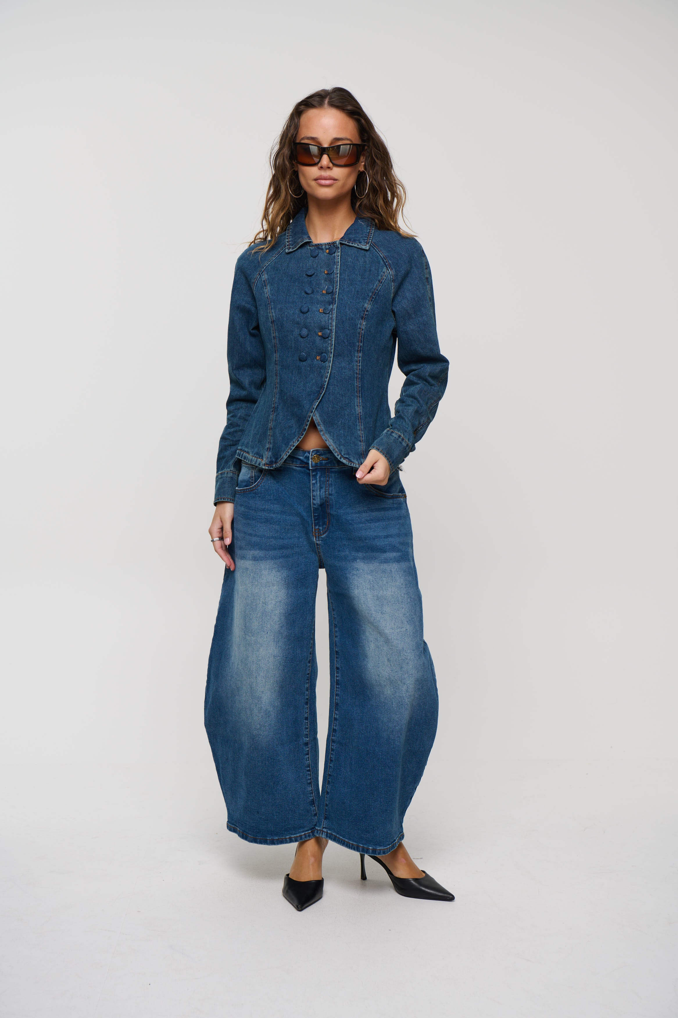 Horseshoe Cropped Jean Dark Indigo