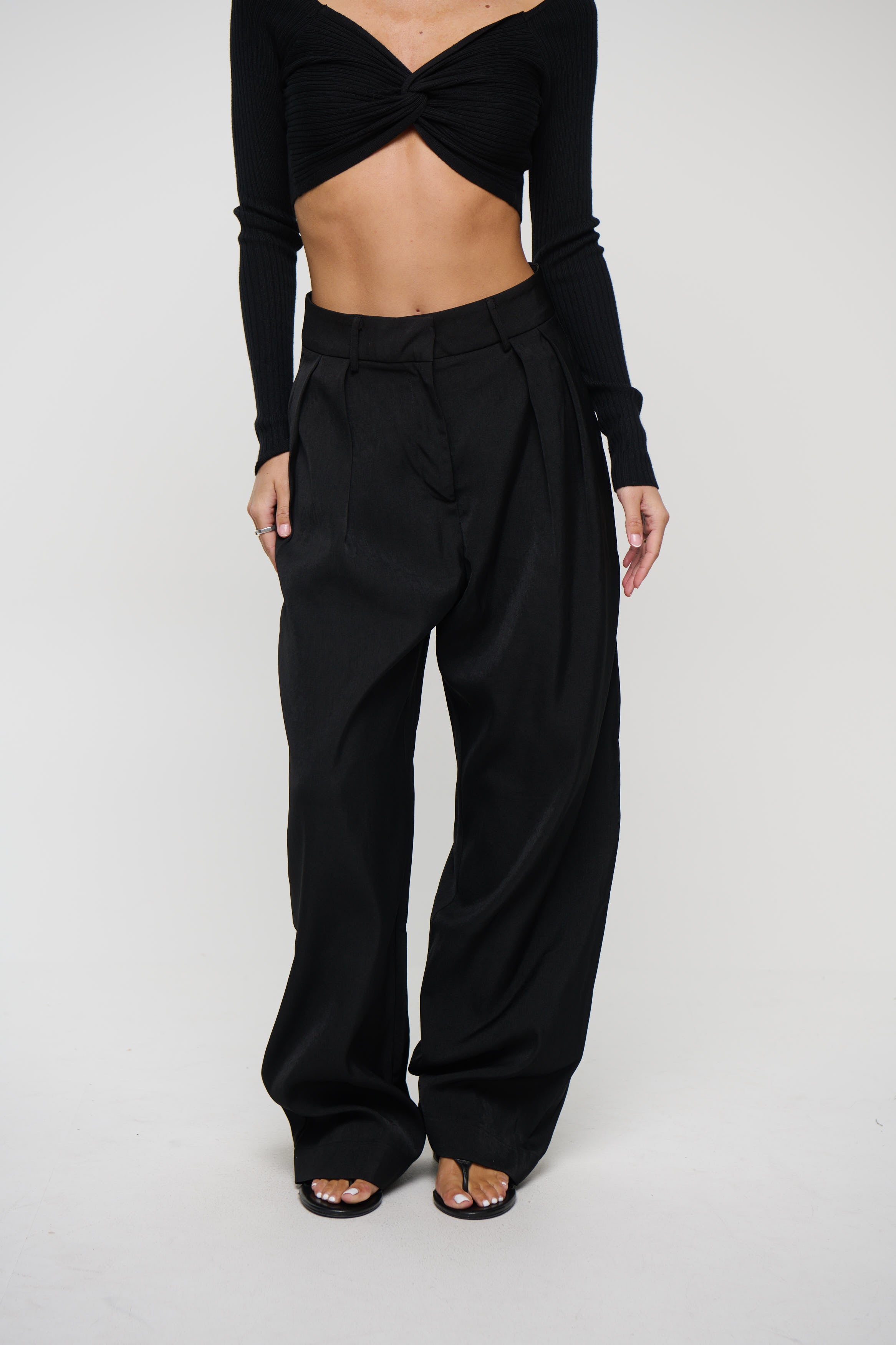 Vanessa Pant Black