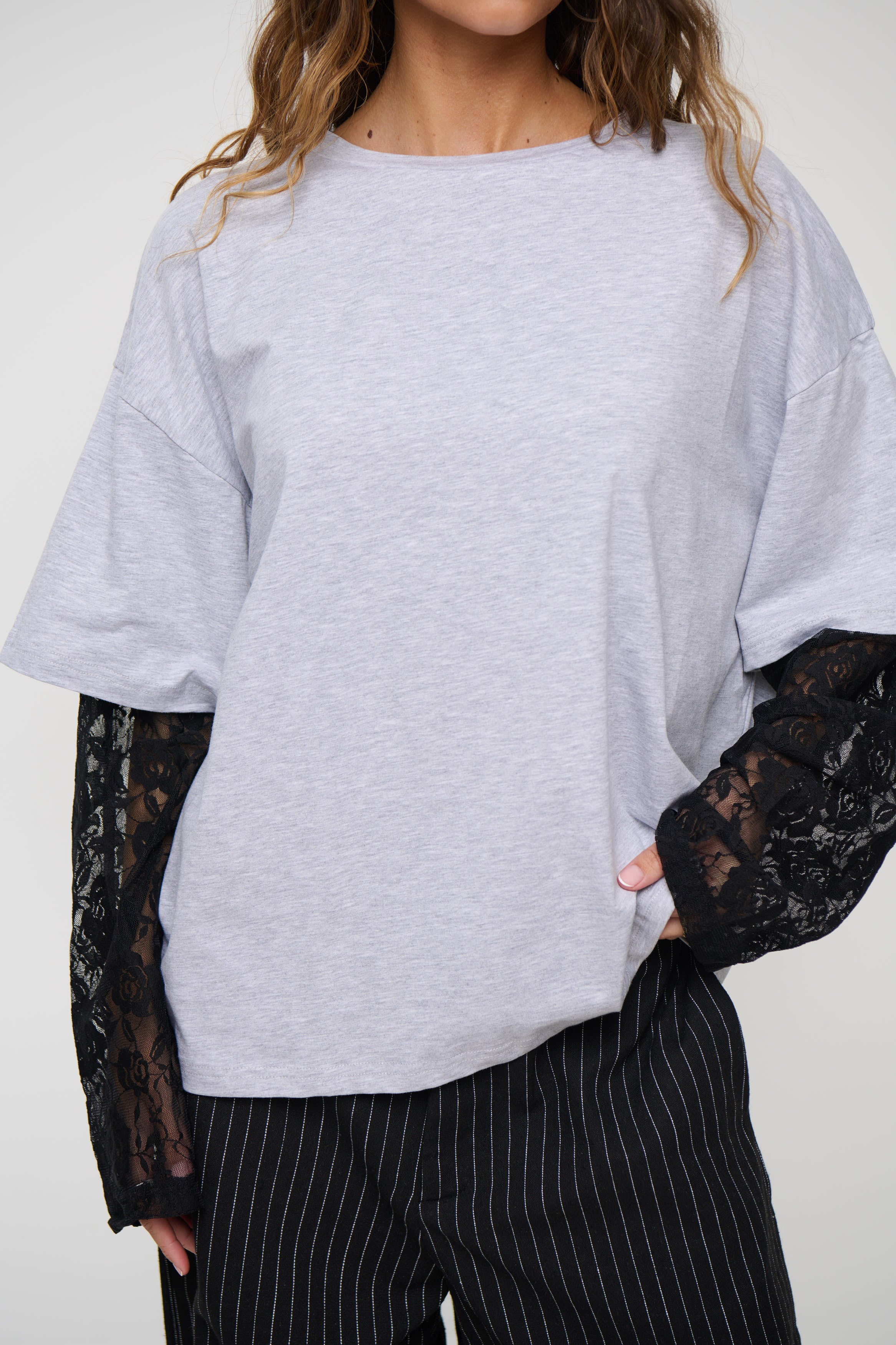 Francesca Lace Tee Light Grey