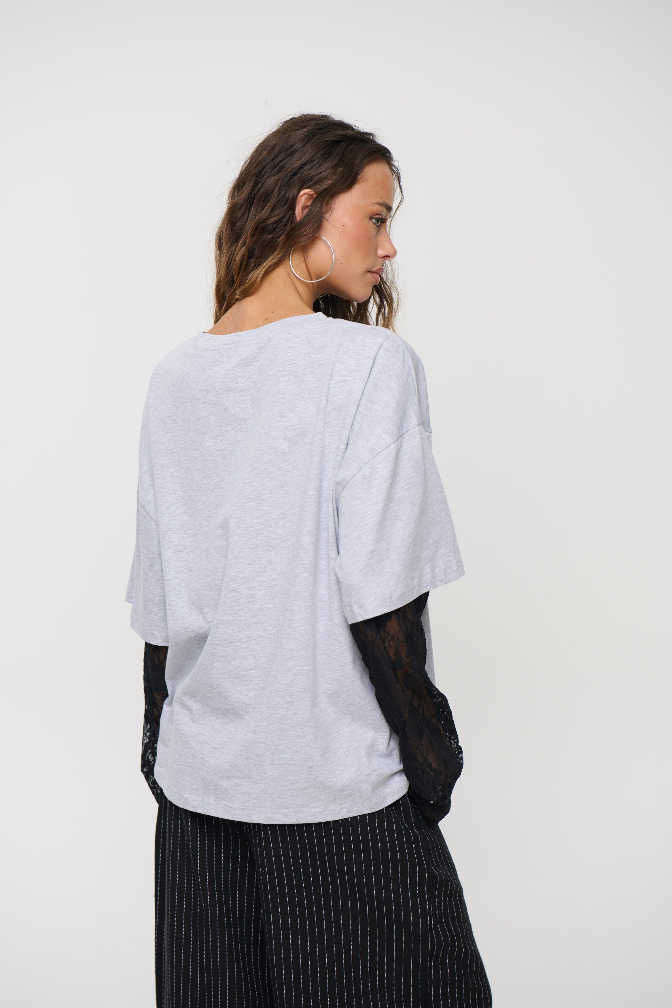 Francesca Lace Tee Light Grey