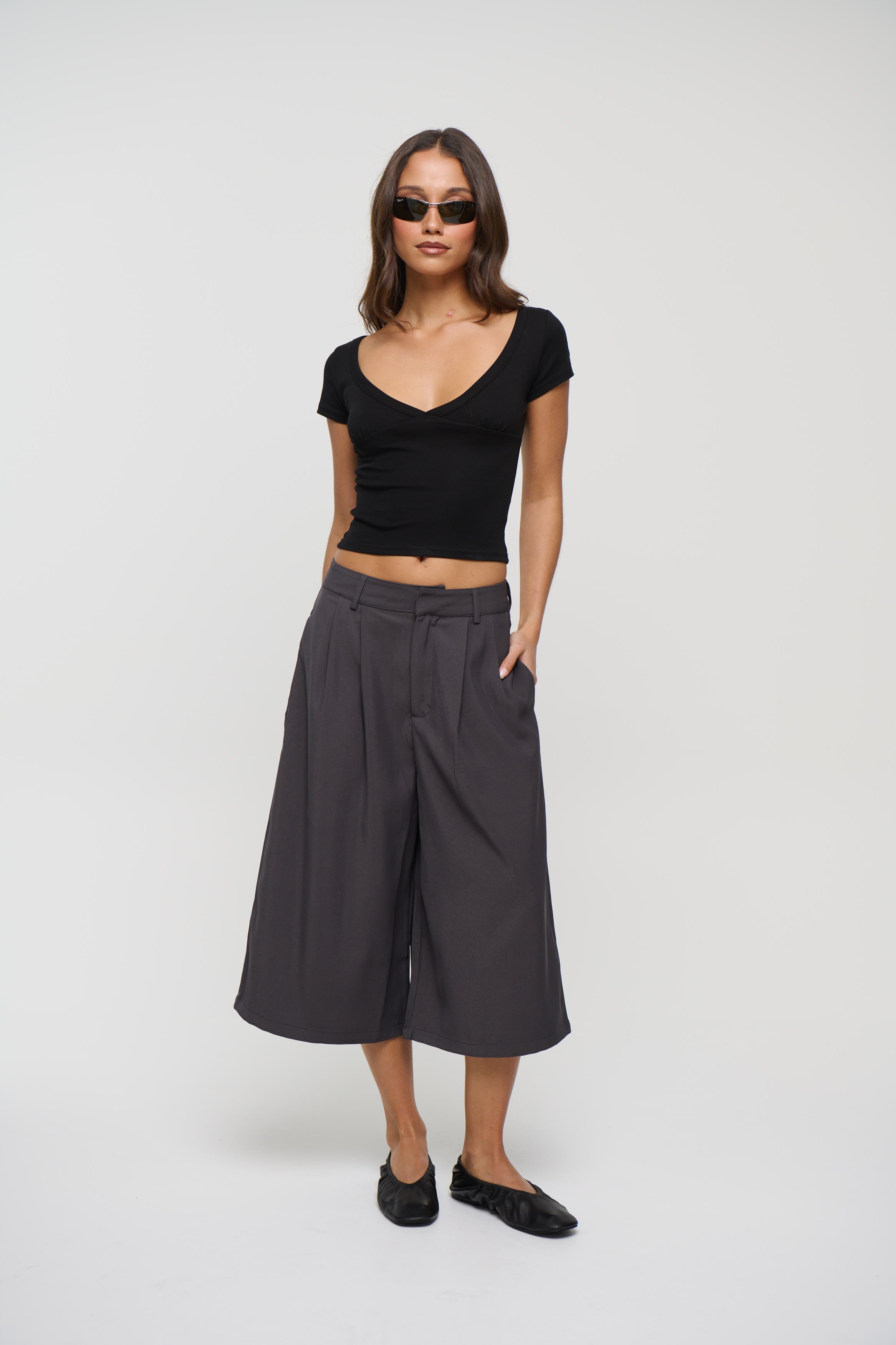 Kareena Long Short Charcoal