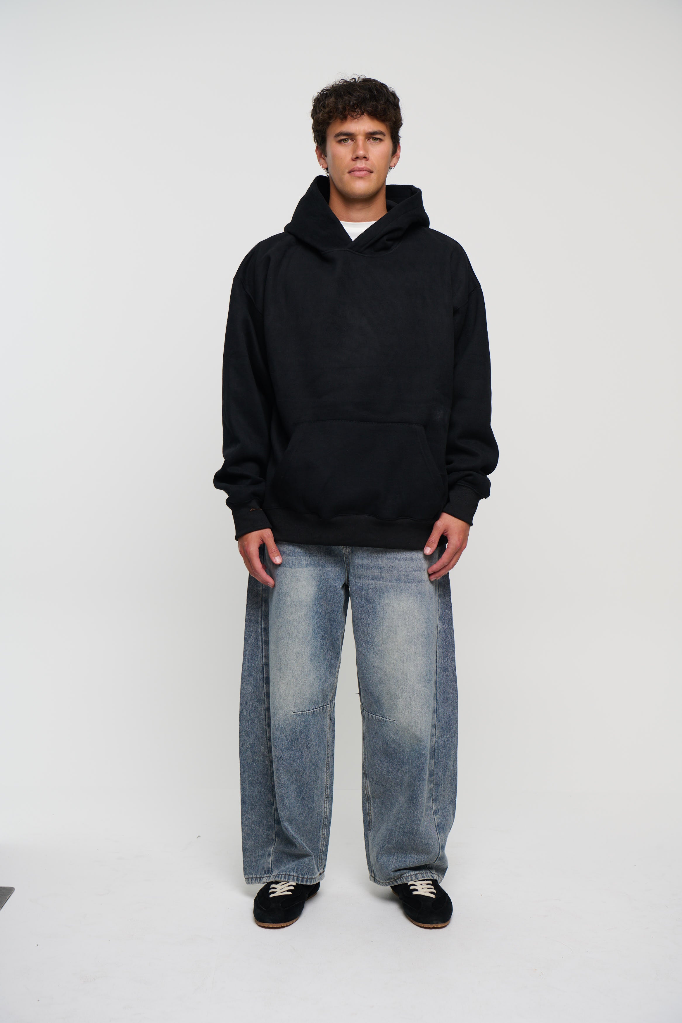 Roman Oversize Hoodie Black