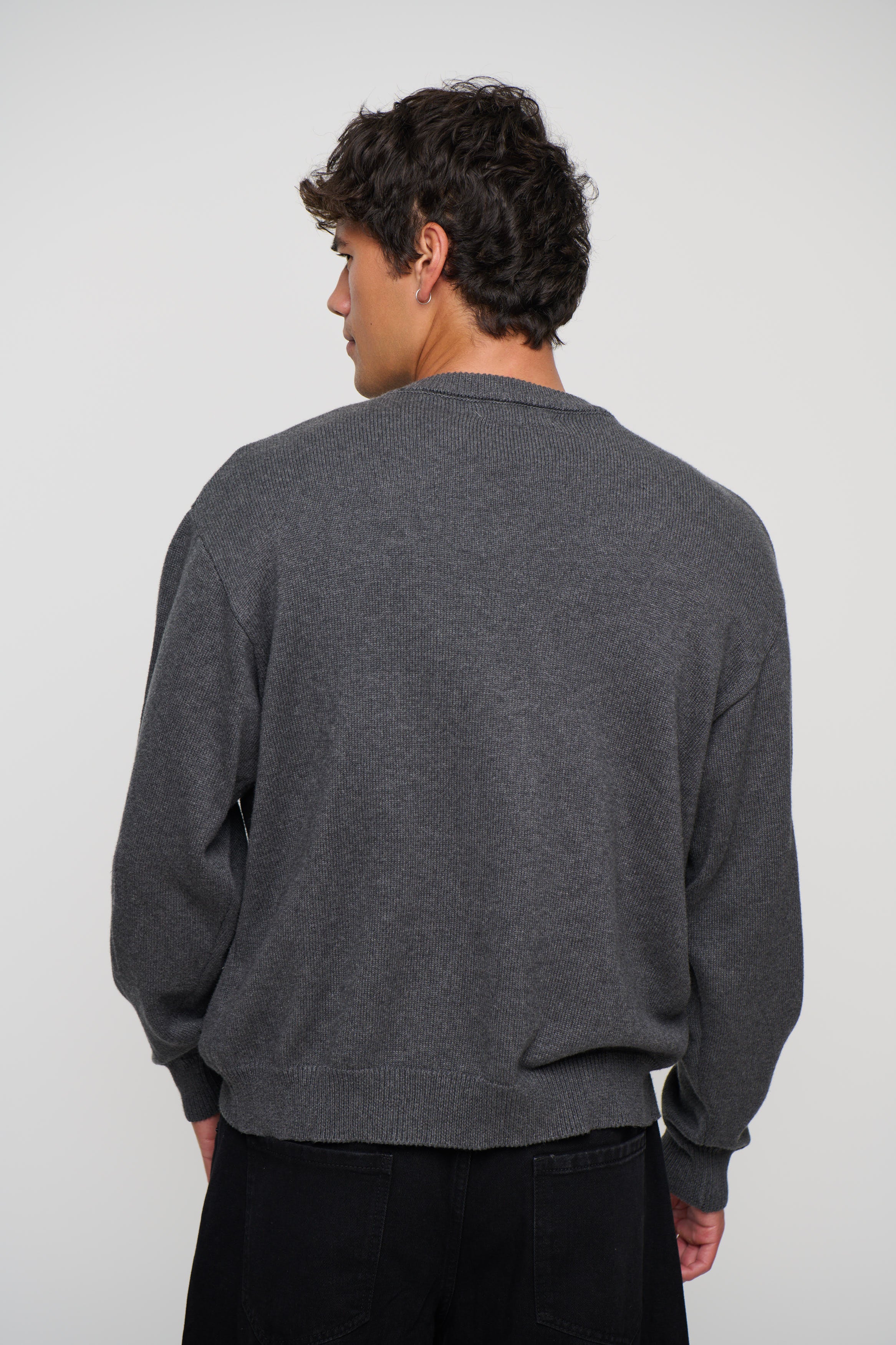 Embroid Crew Neck Knit Dark Grey