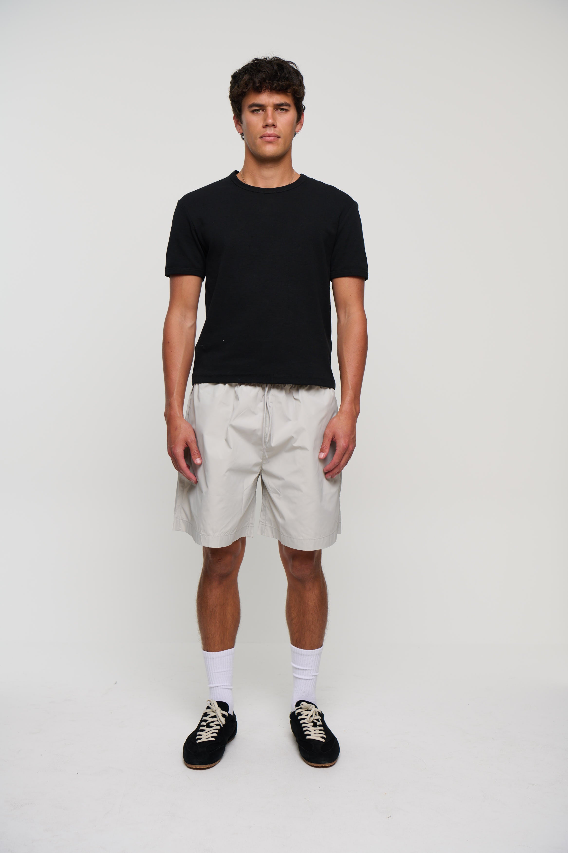 Pat Walk Short Light Grey