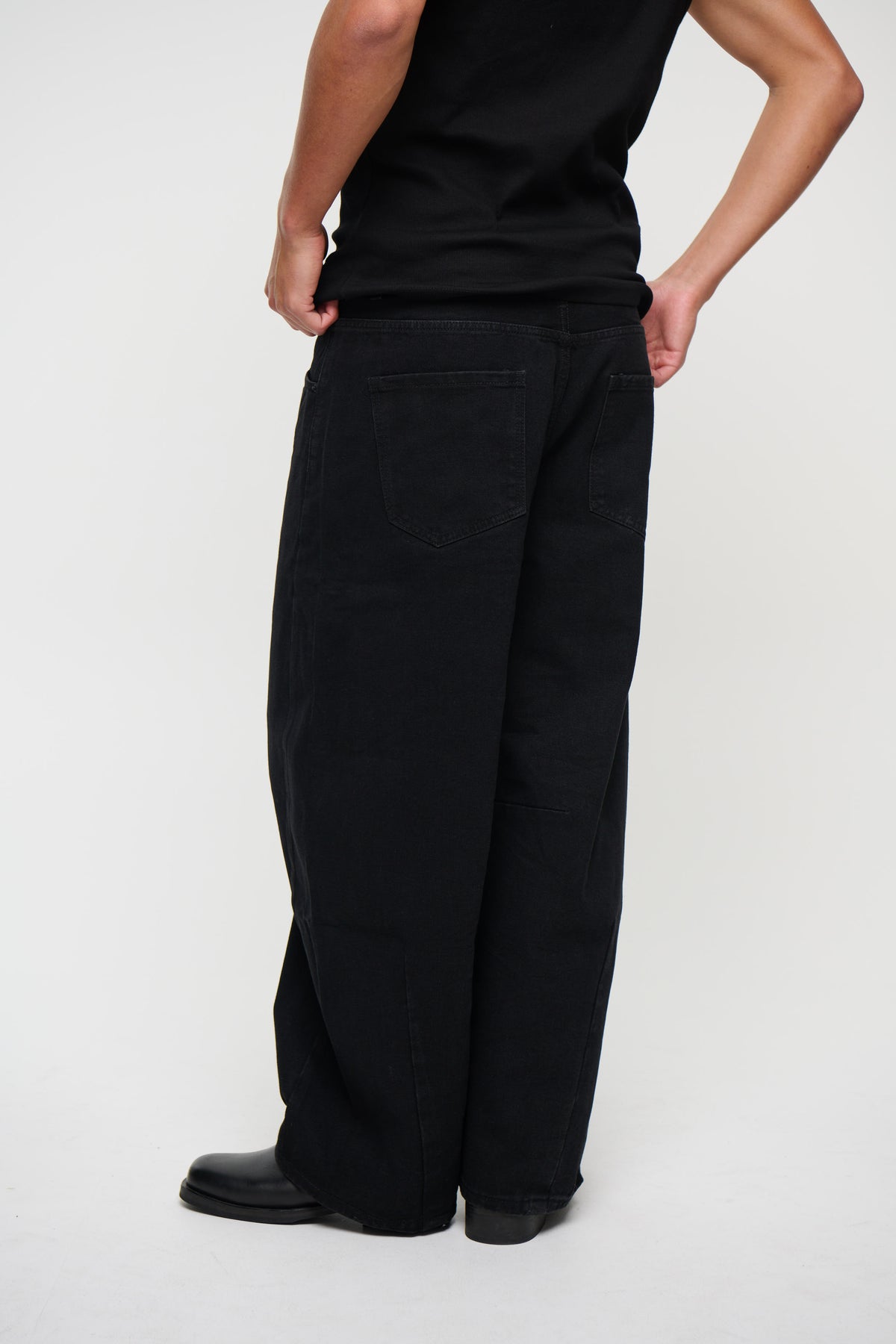 Silv Baggy Drawstring Denim Black