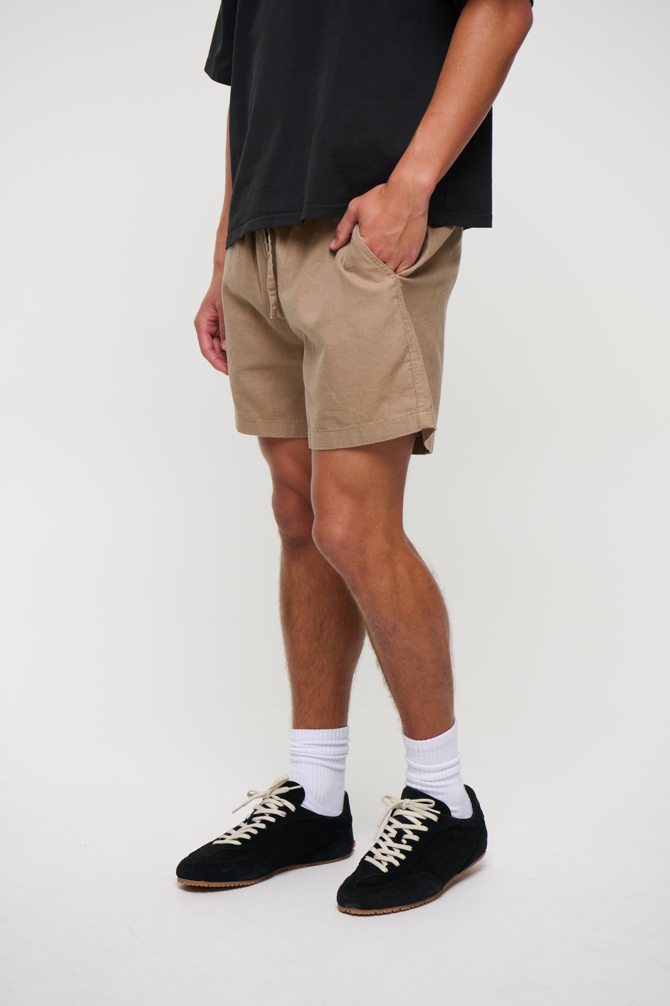 NTH Felix Linen Short Choc