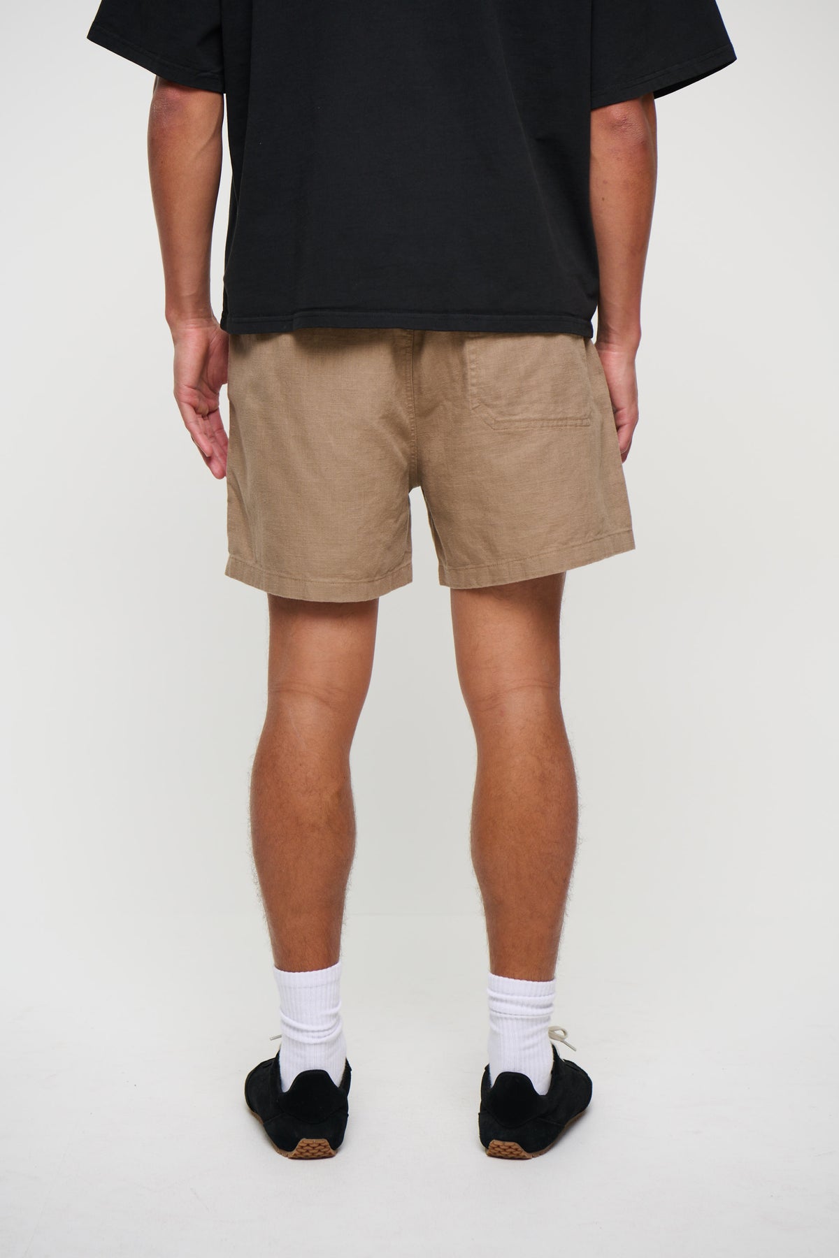 NTH Felix Linen Short Choc