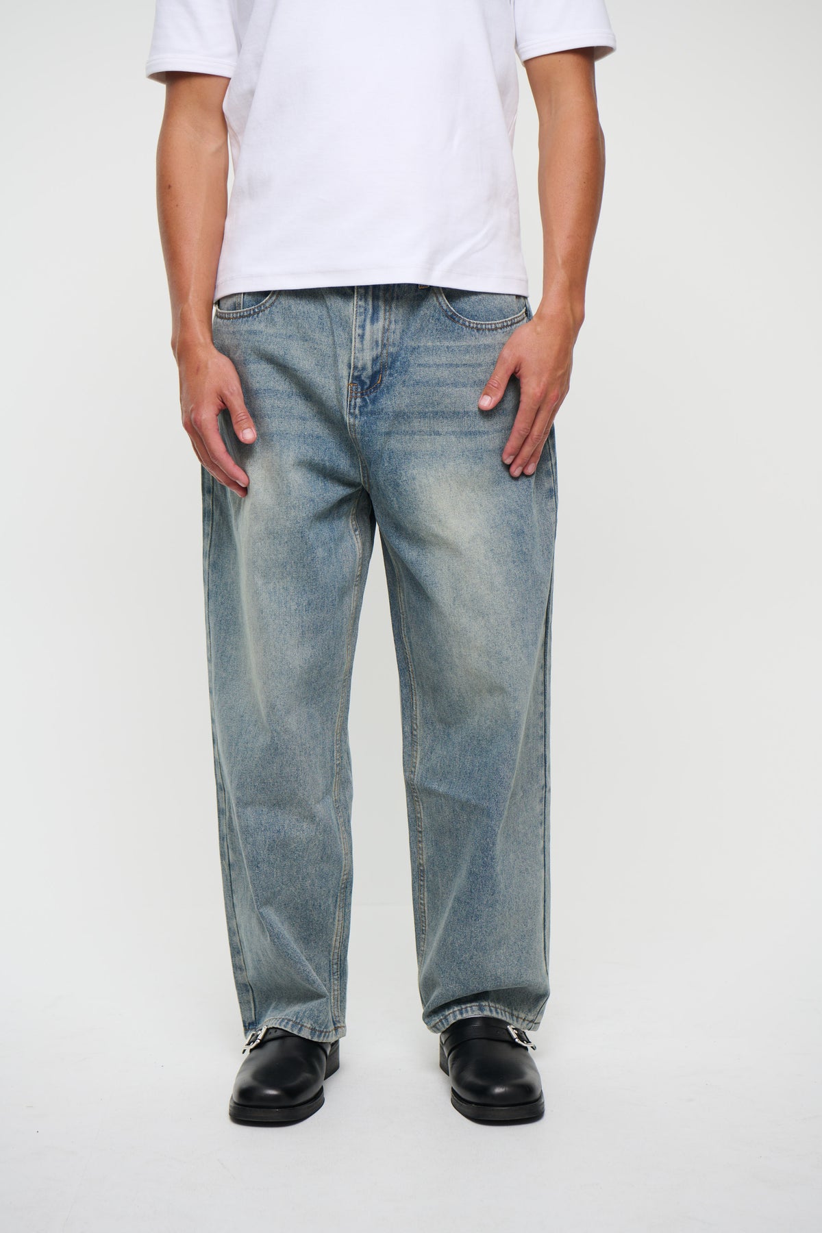 Newtown Baggy Denim Light Blue