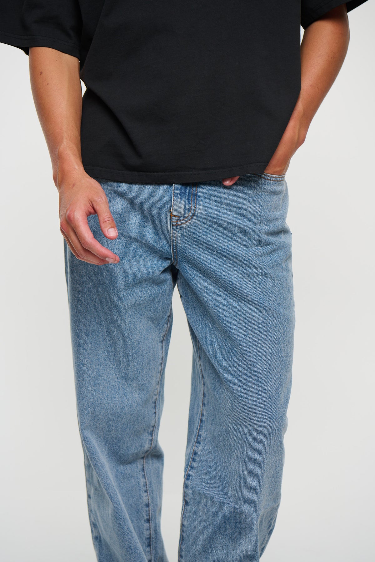 Cruz Baggy Denim Mid Blue