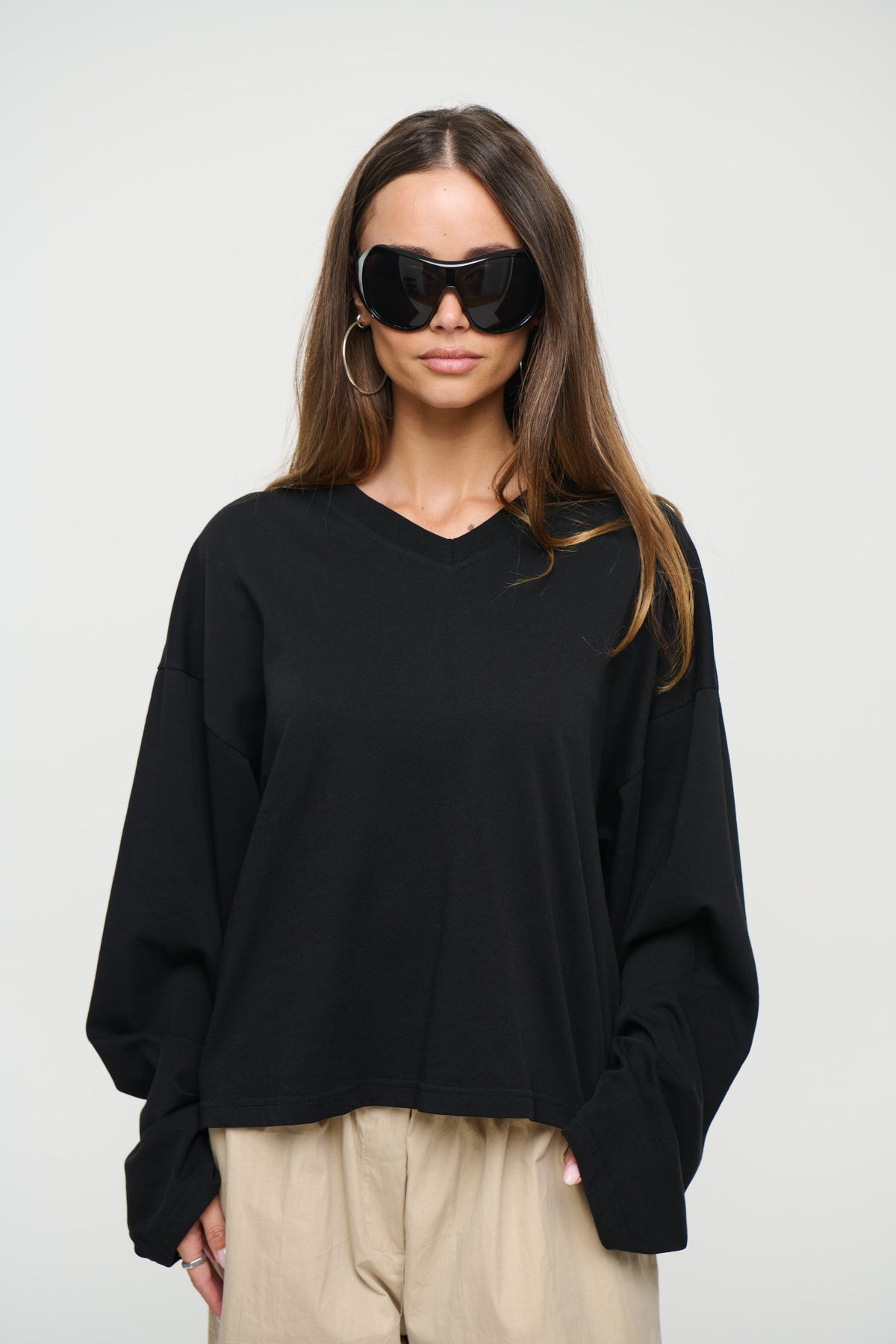 Bloom V Long Sleeve Onyx