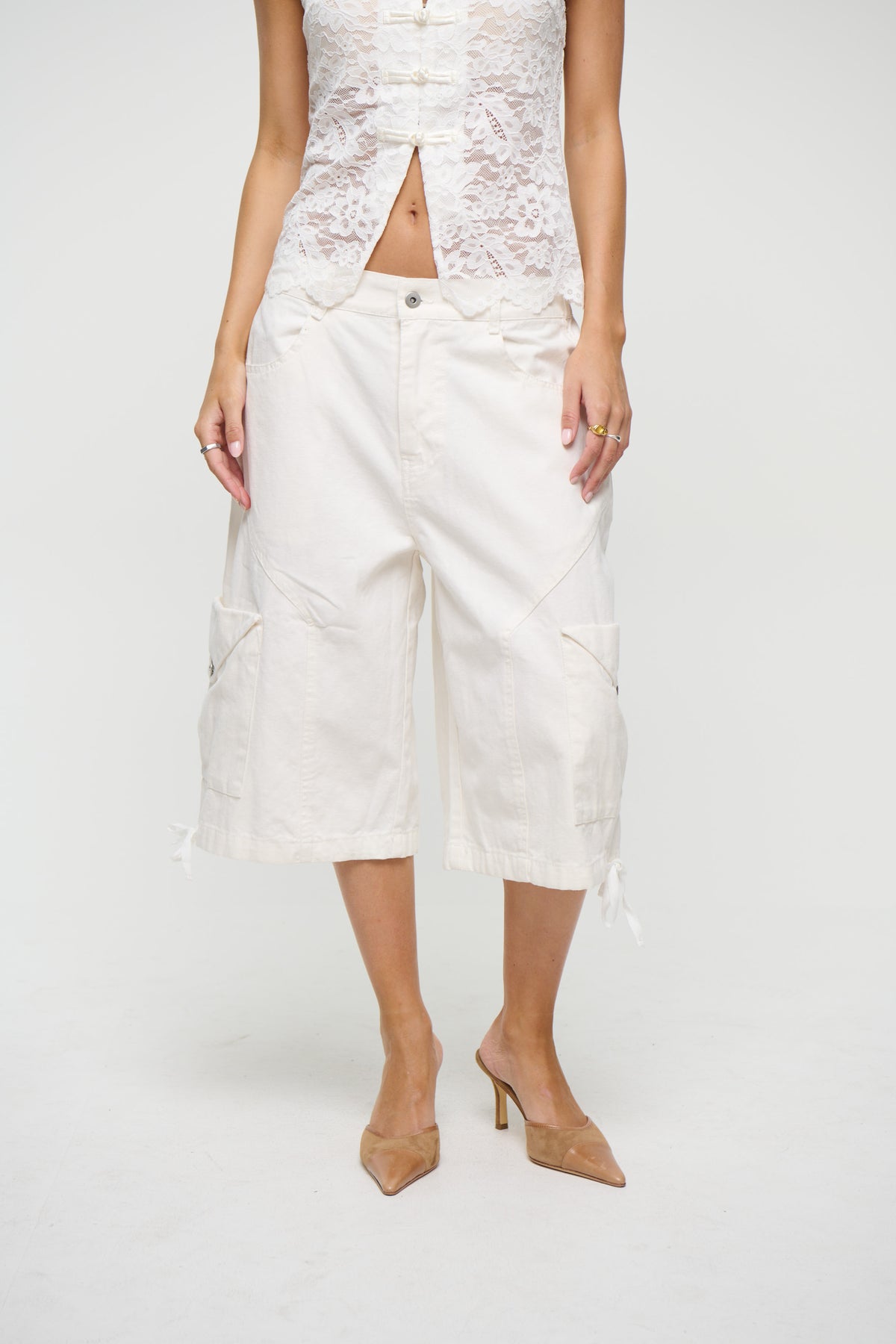 Annie Cargo Short White