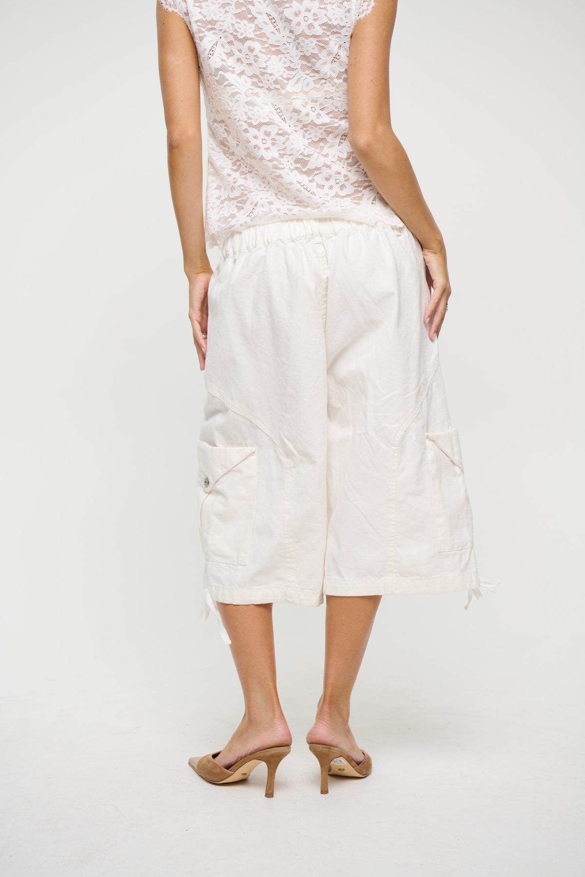 Annie Cargo Short White