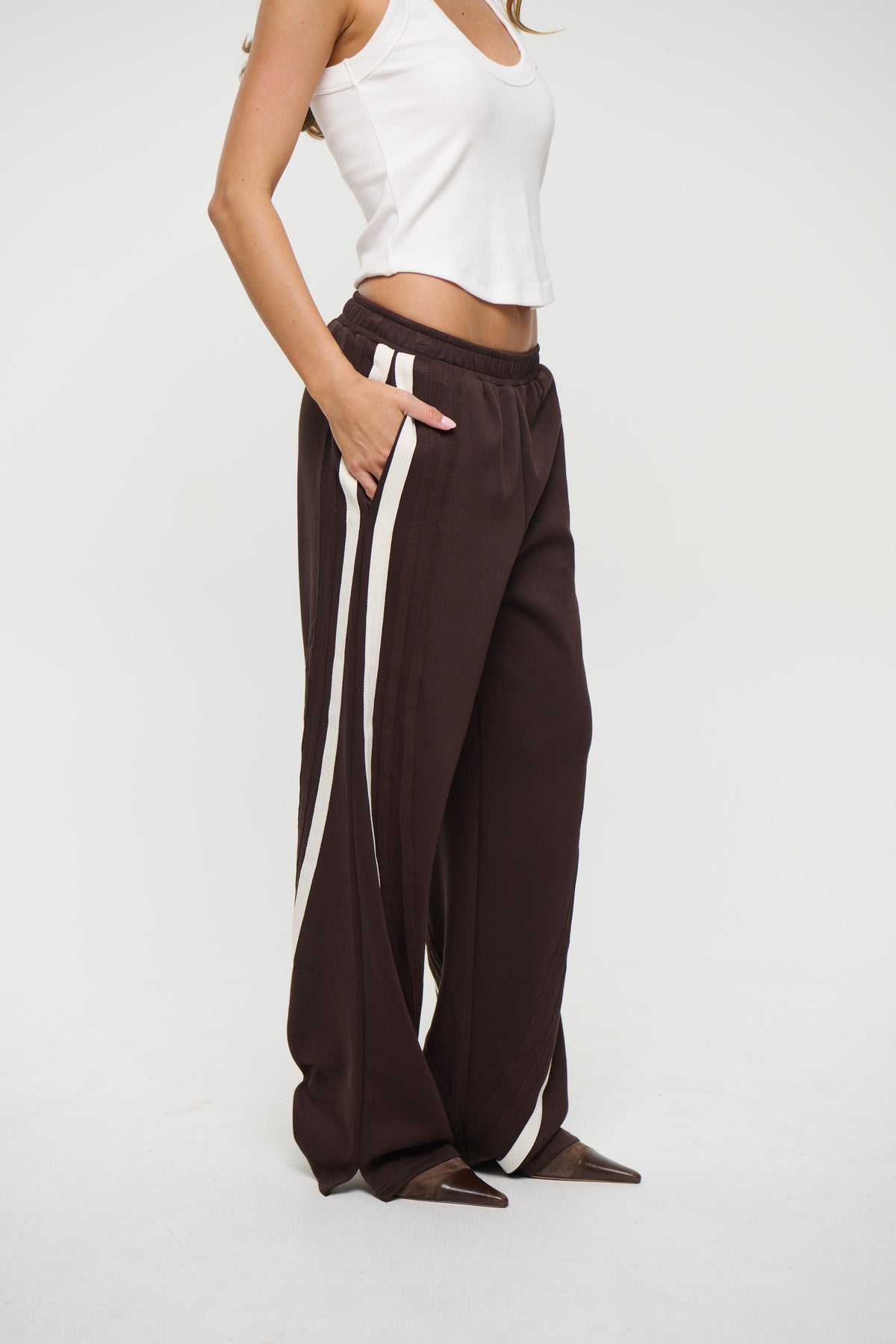 Axis Pant Chocolate