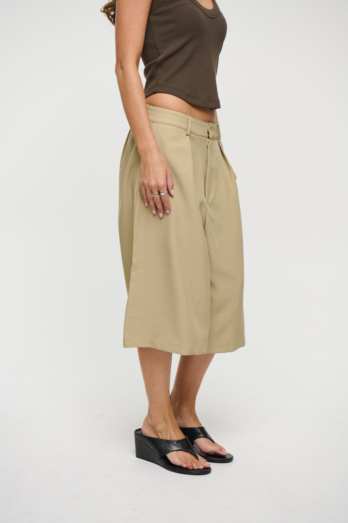 Roni Long Short Khaki