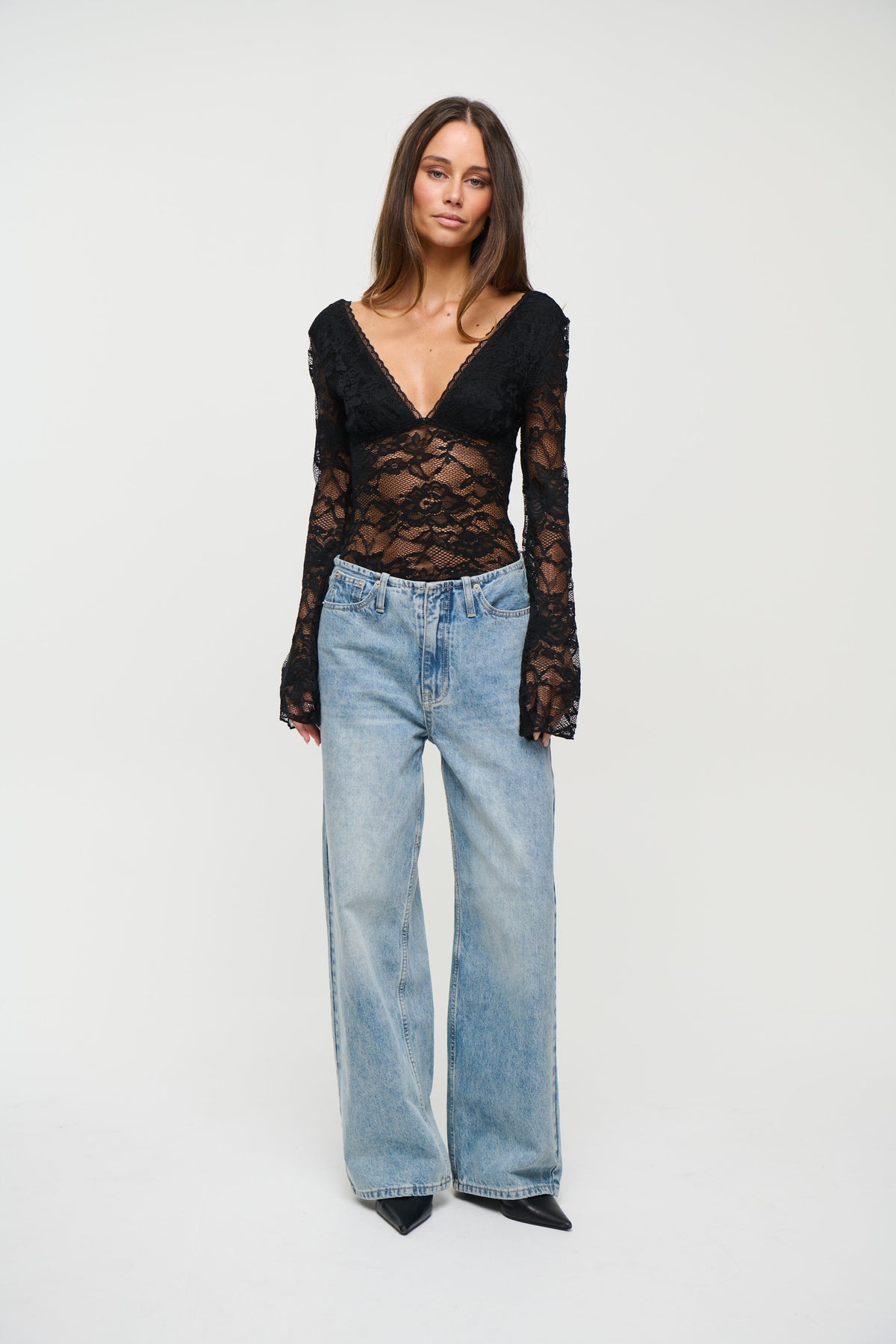 Elle Lace Bodysuit Black