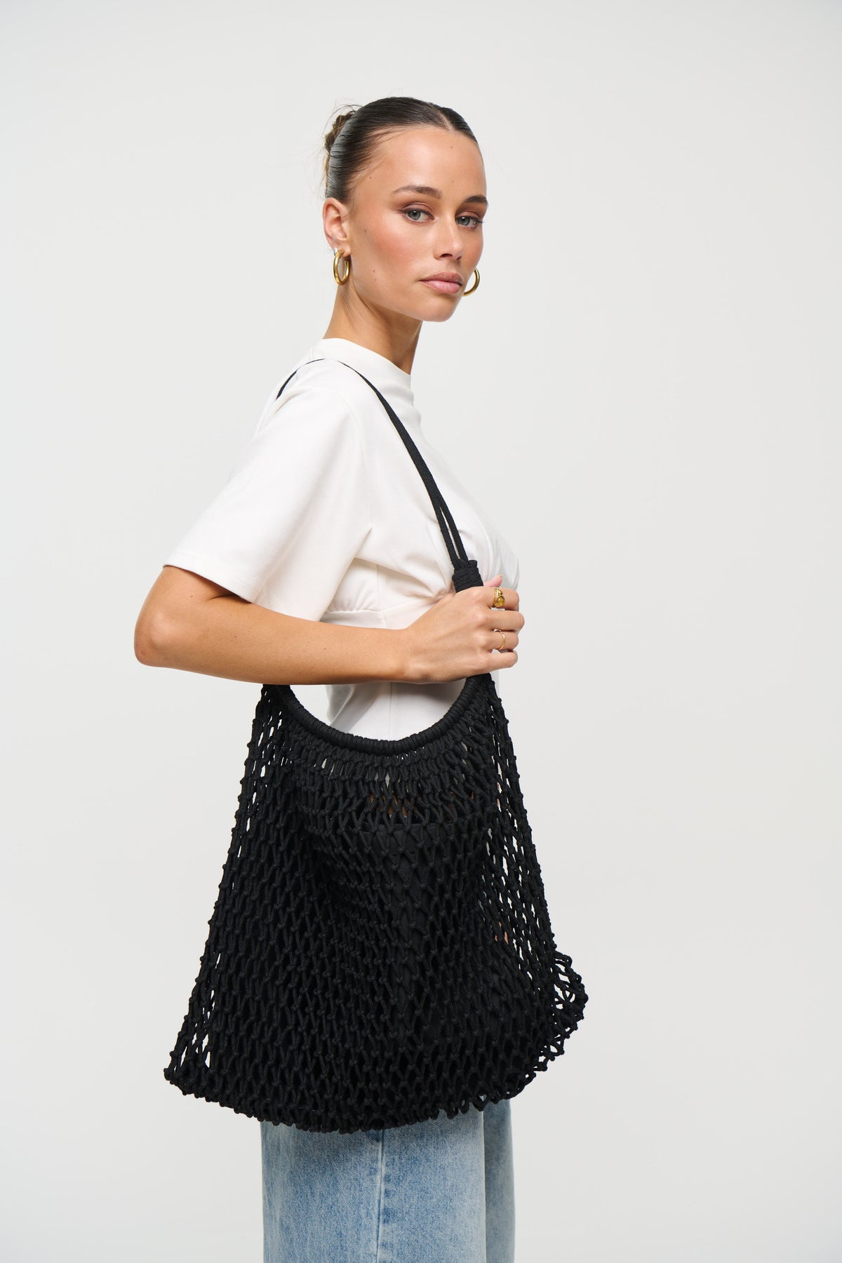 Knotted Net Shoulder Bag Black