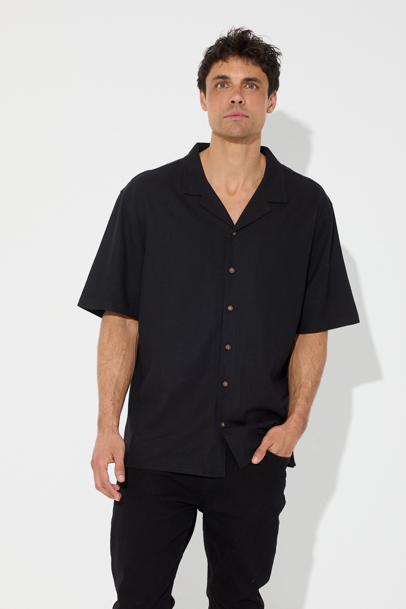 Petros Linen Shirt Black