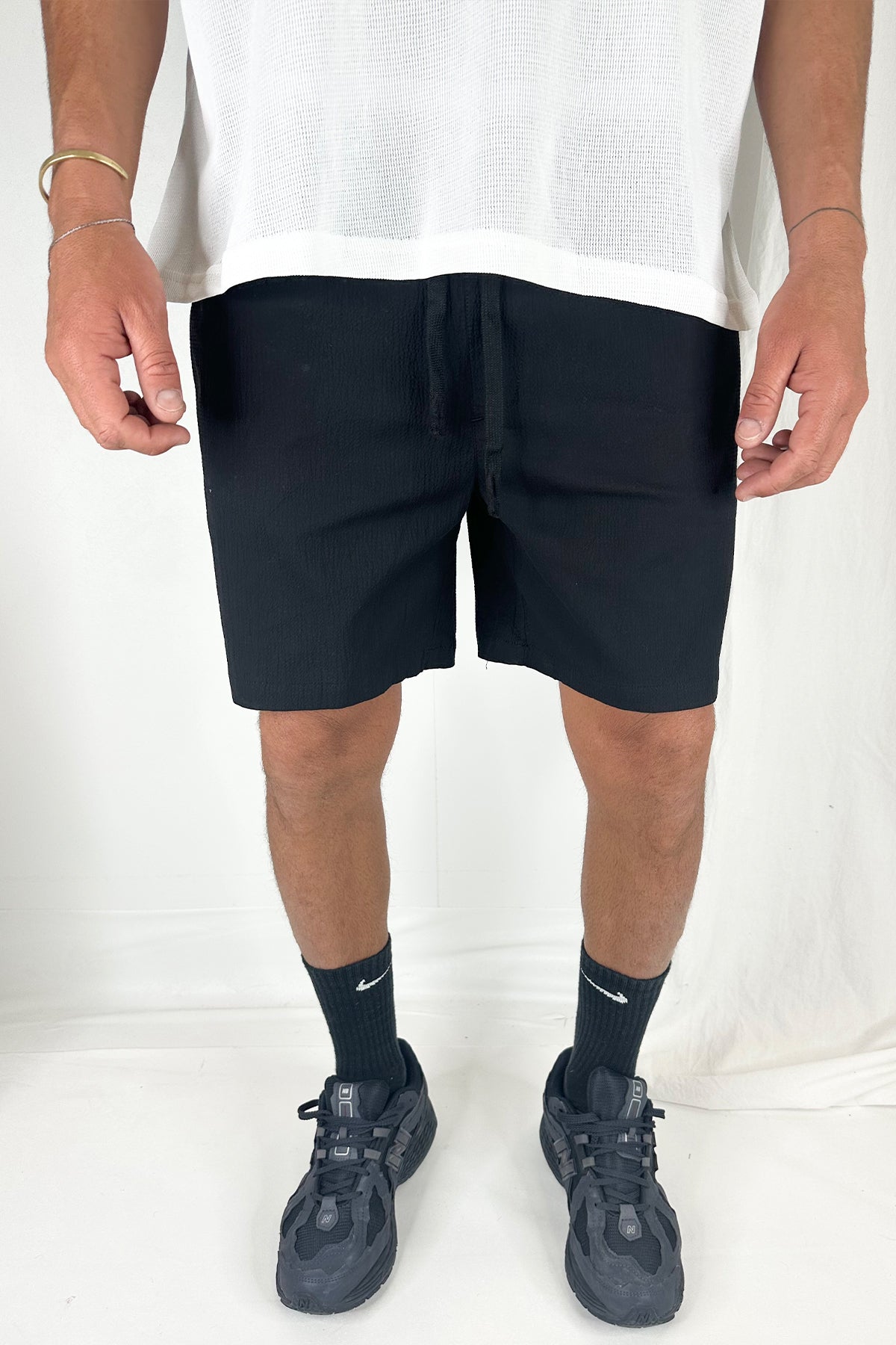 Texture Walk Short Black