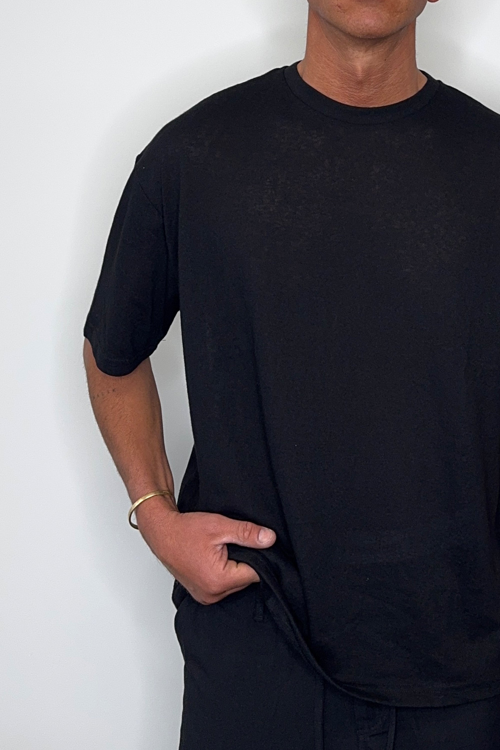 Lightweight Linen Look Tee Black