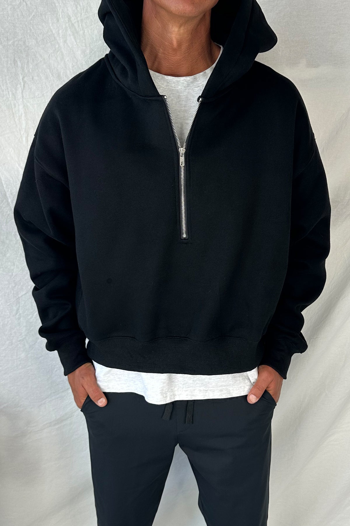 Half Zip Heavyweight Hood Black