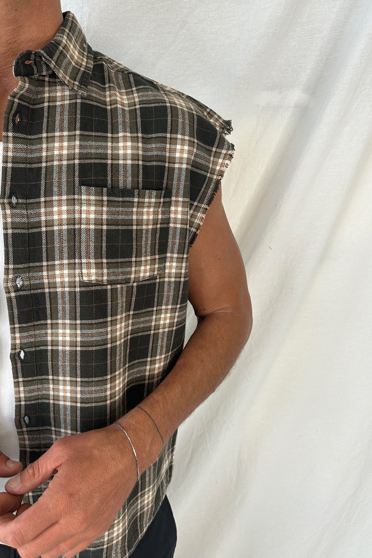 Brooklyn Check Cutoff Brown