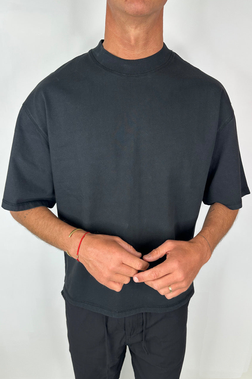 Lyle Crew Neck Tee Black