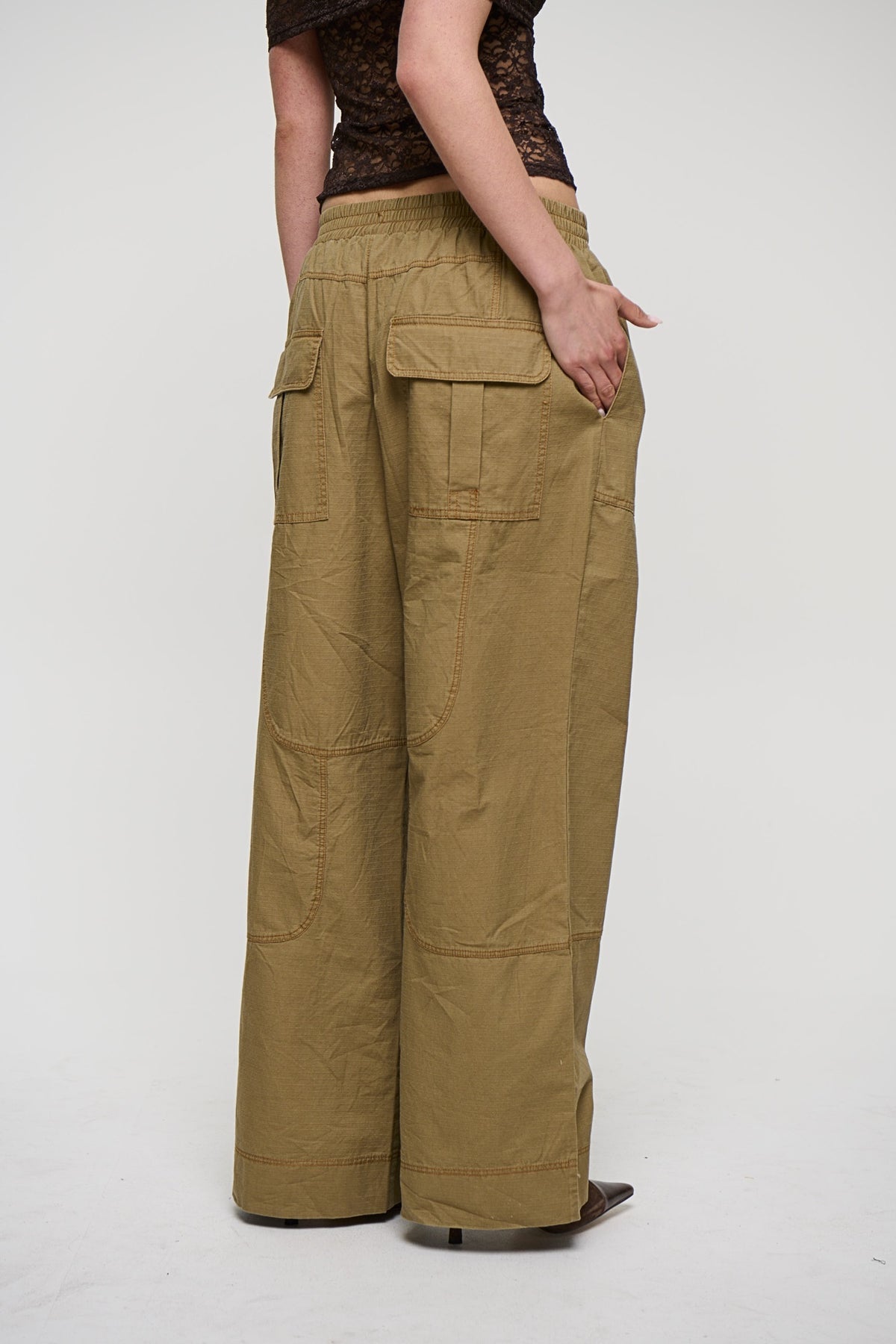 Alyssia Pant Khaki