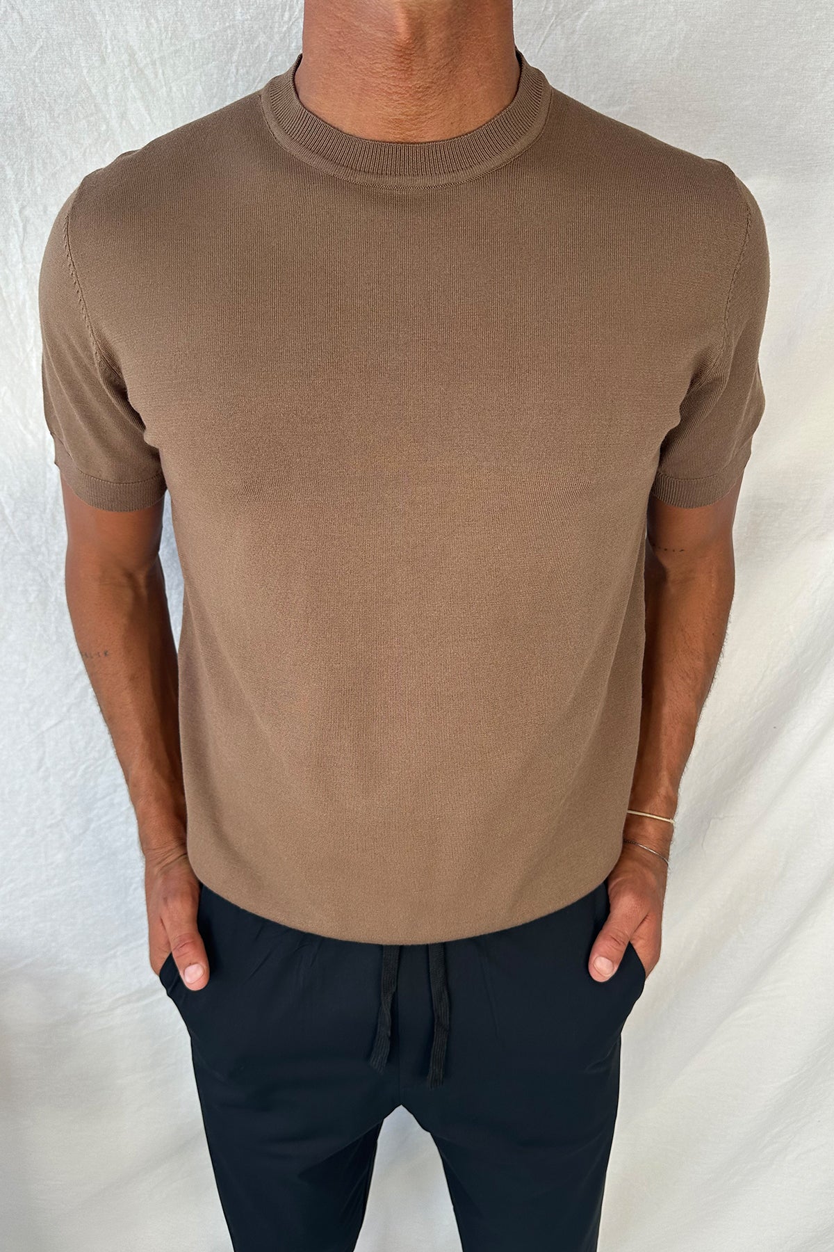 Nigel Fitted Knitted Tee Choc