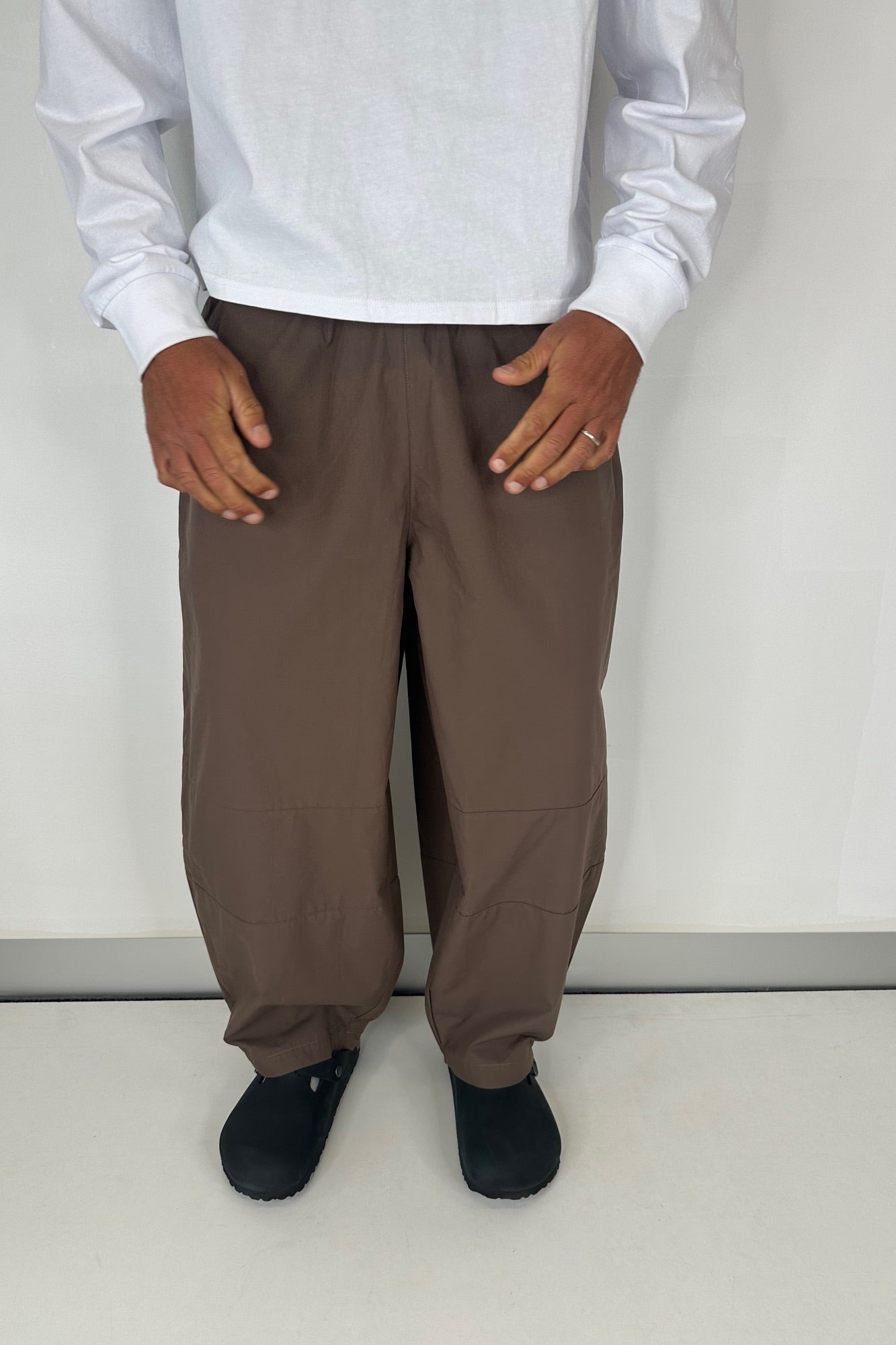 Julius Baggy Pant Mocha