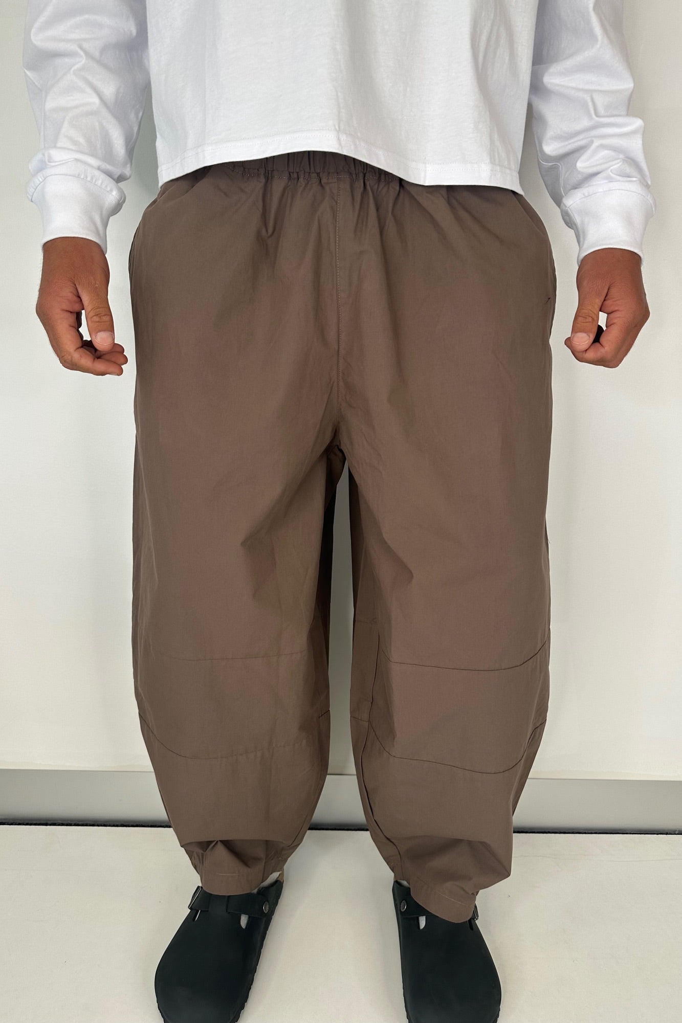 Julius Baggy Pant Mocha