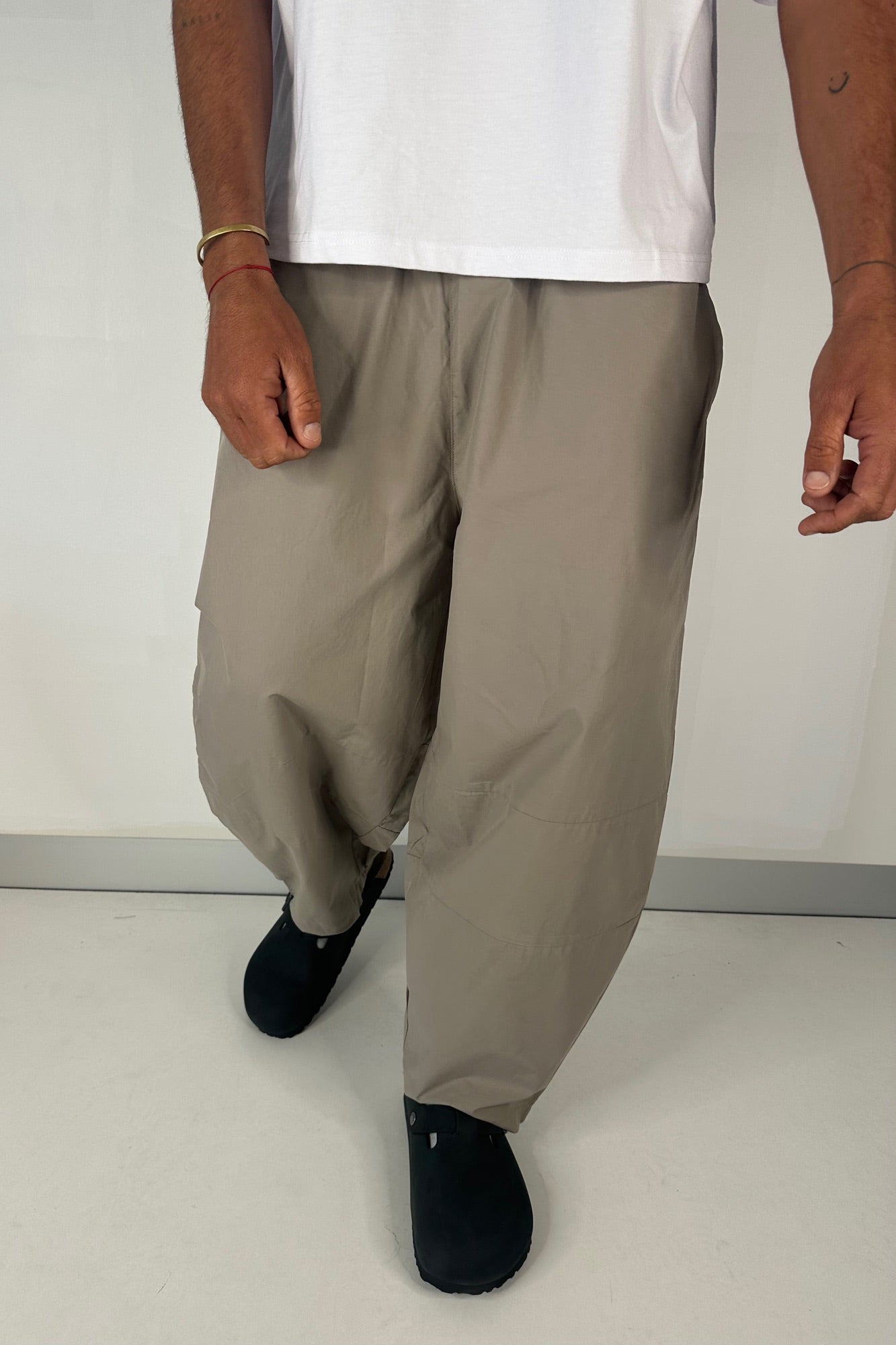 Julius Baggy Pant Khaki