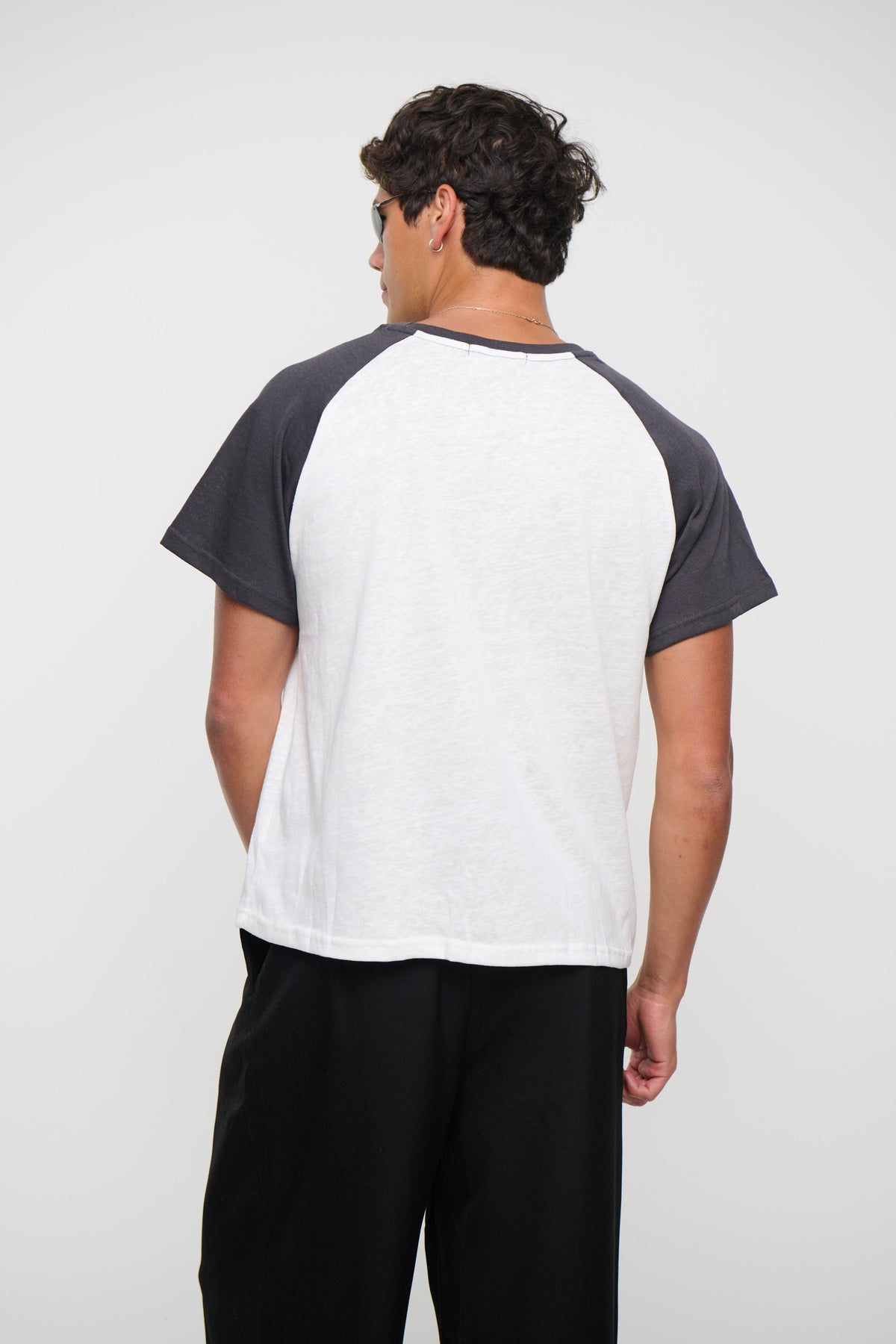 George Fitted Raglan Tee Navy