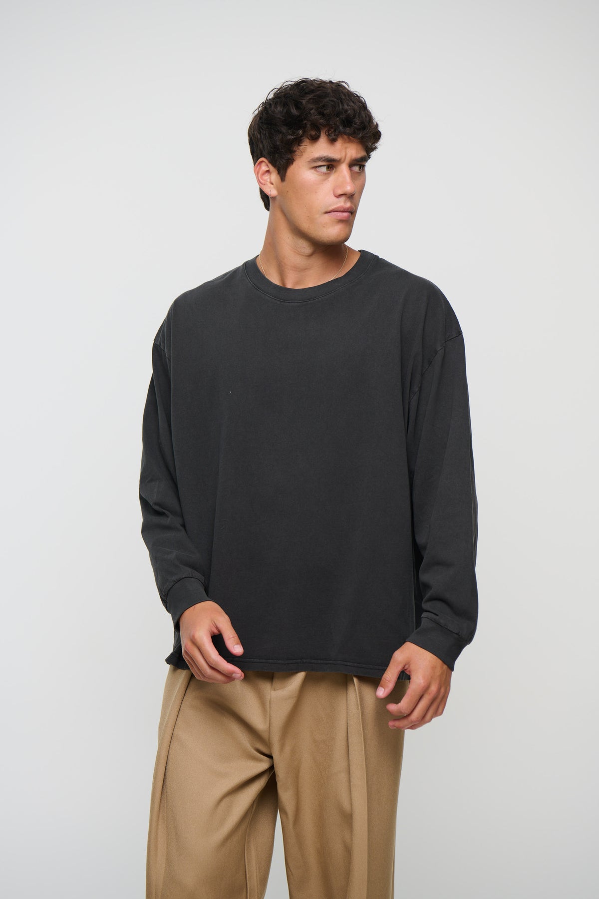Enzyme Wash Long Sleeve Charcoal