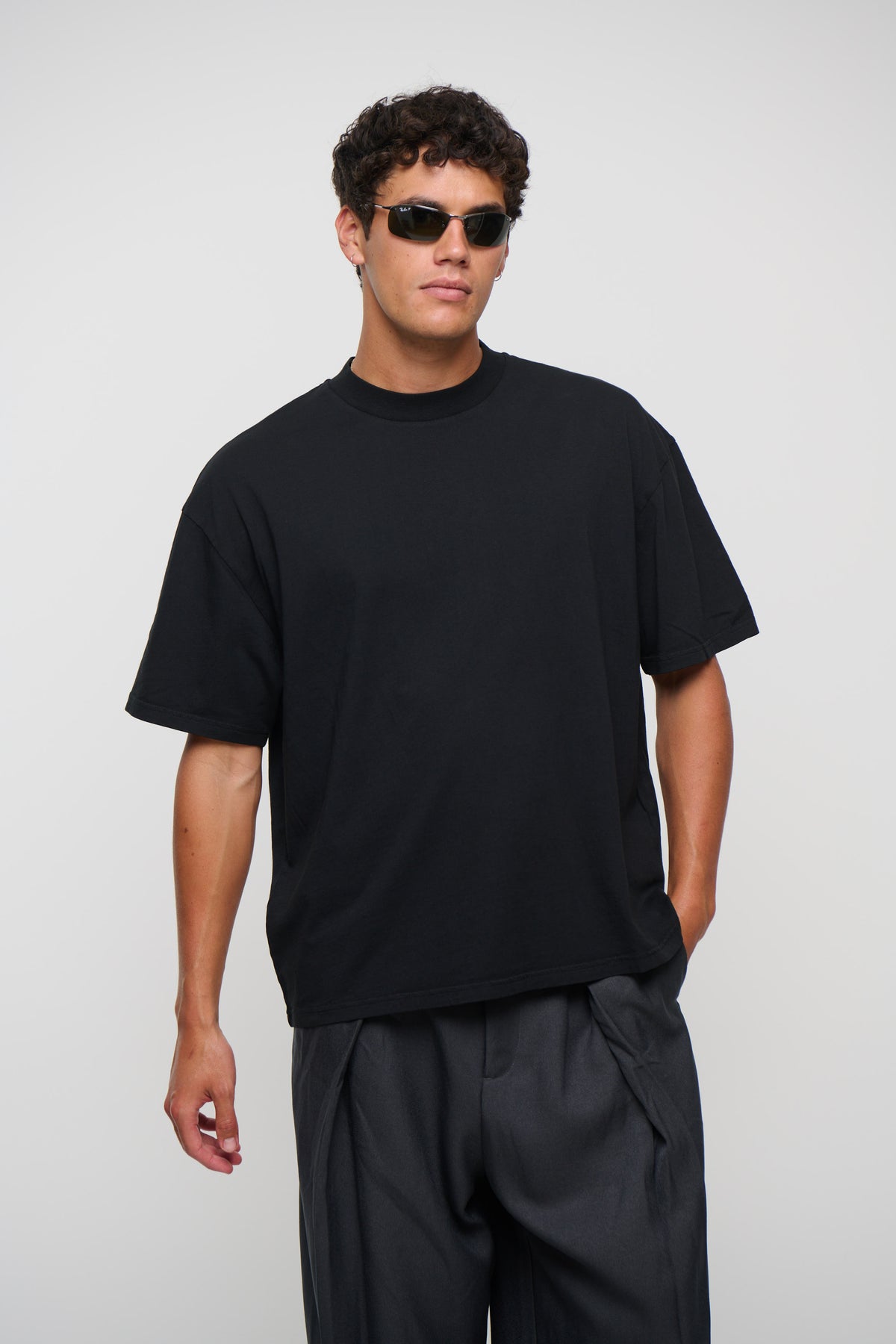 Billy Regular Fit Tee Black