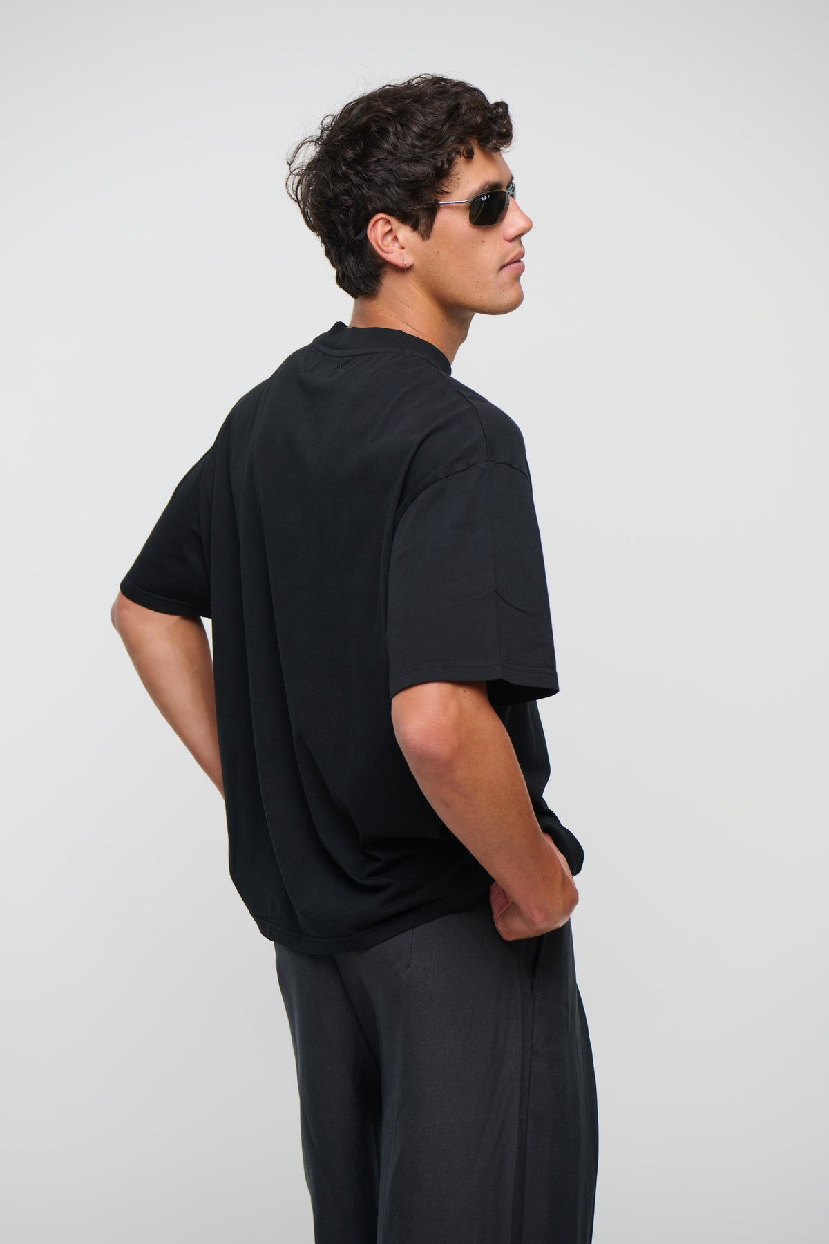Billy Regular Fit Tee Black