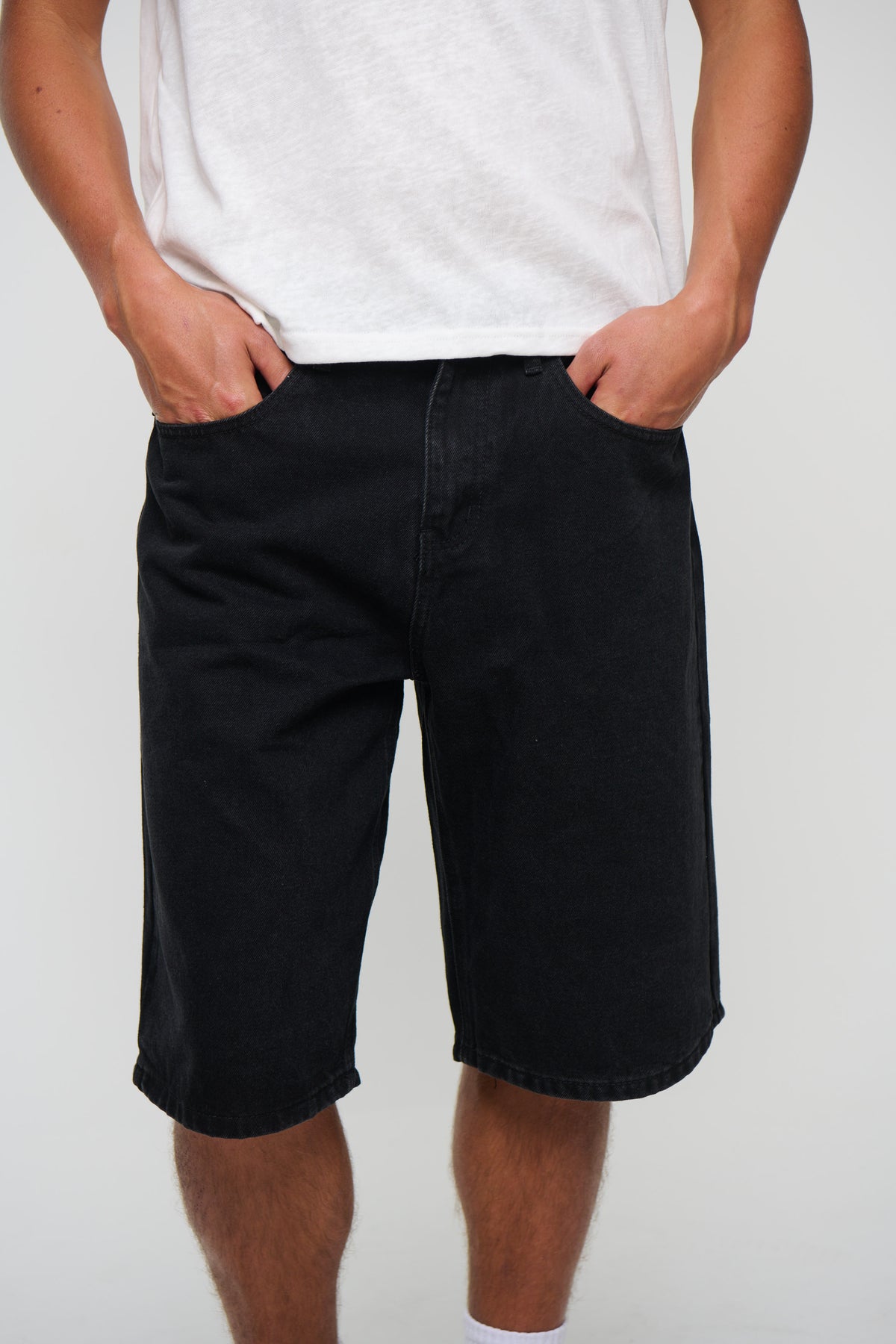 Flint Baggy Denim Jort Black