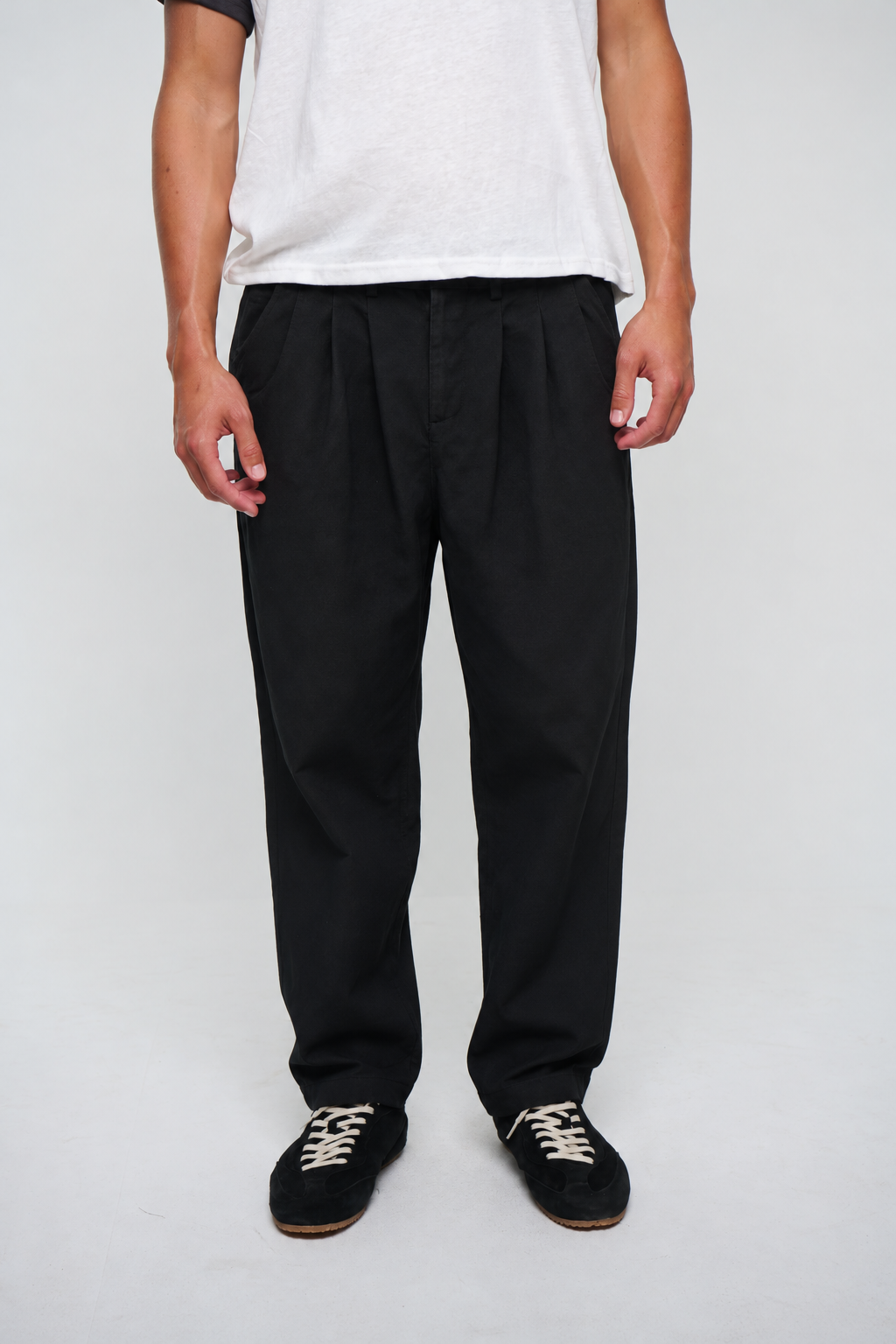 Simon Baggy Pleat Pant Black