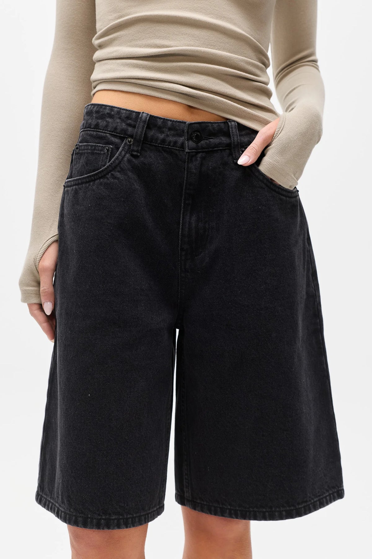 Clyde Short Backstage Black
