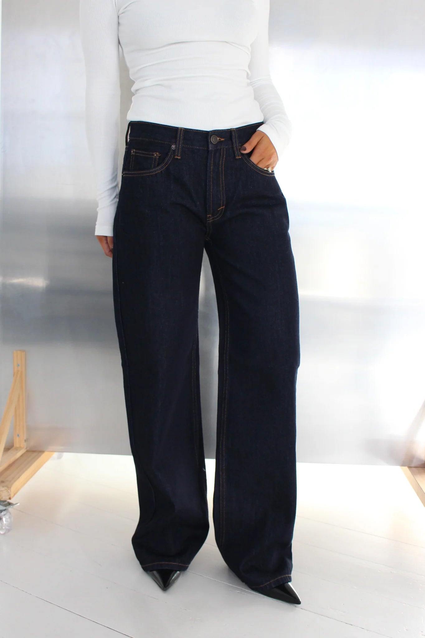 Avery Mid Rise Jean Dark Indigo