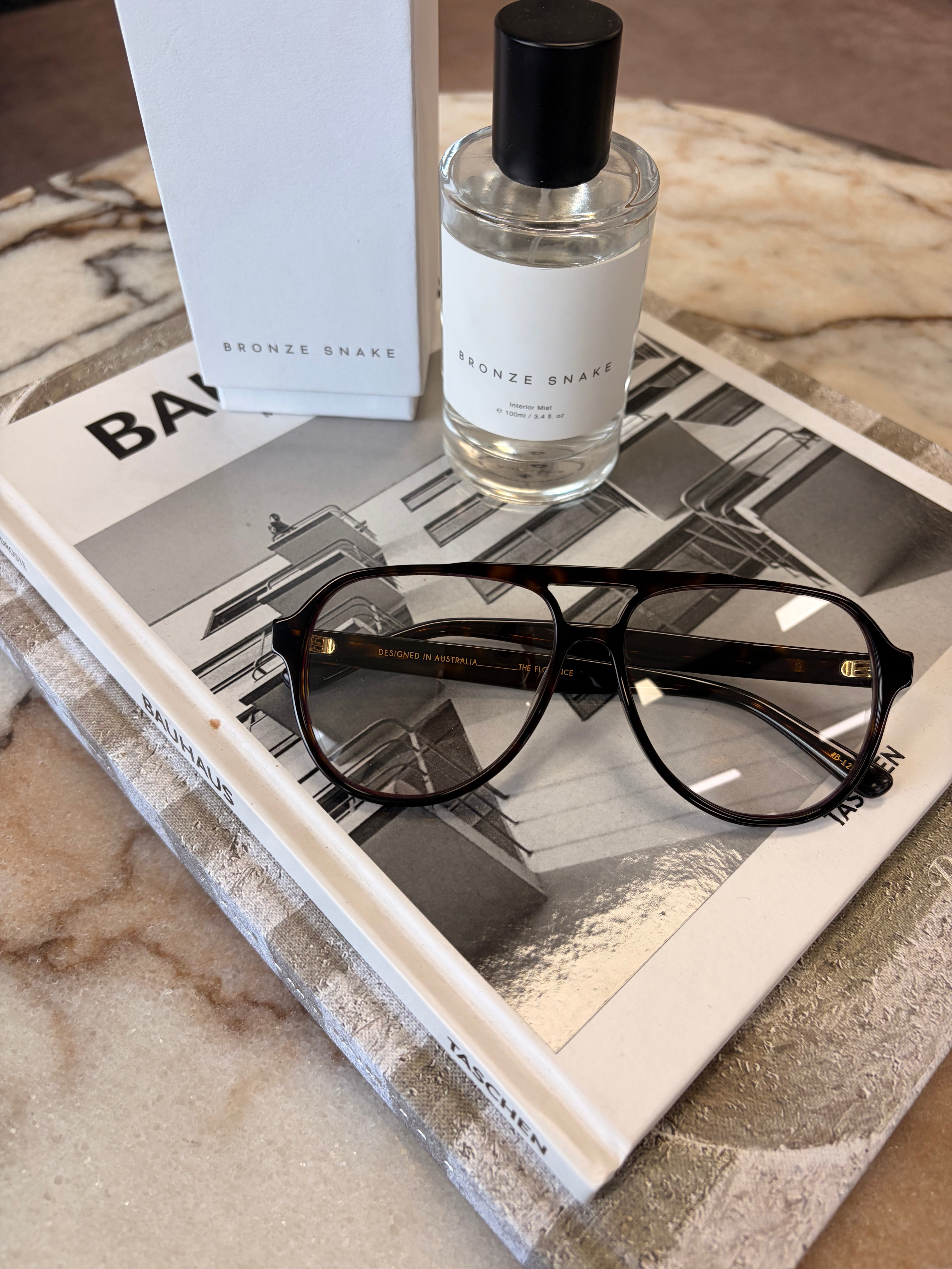 The Florence Dark Havana Tort-Blue Light
