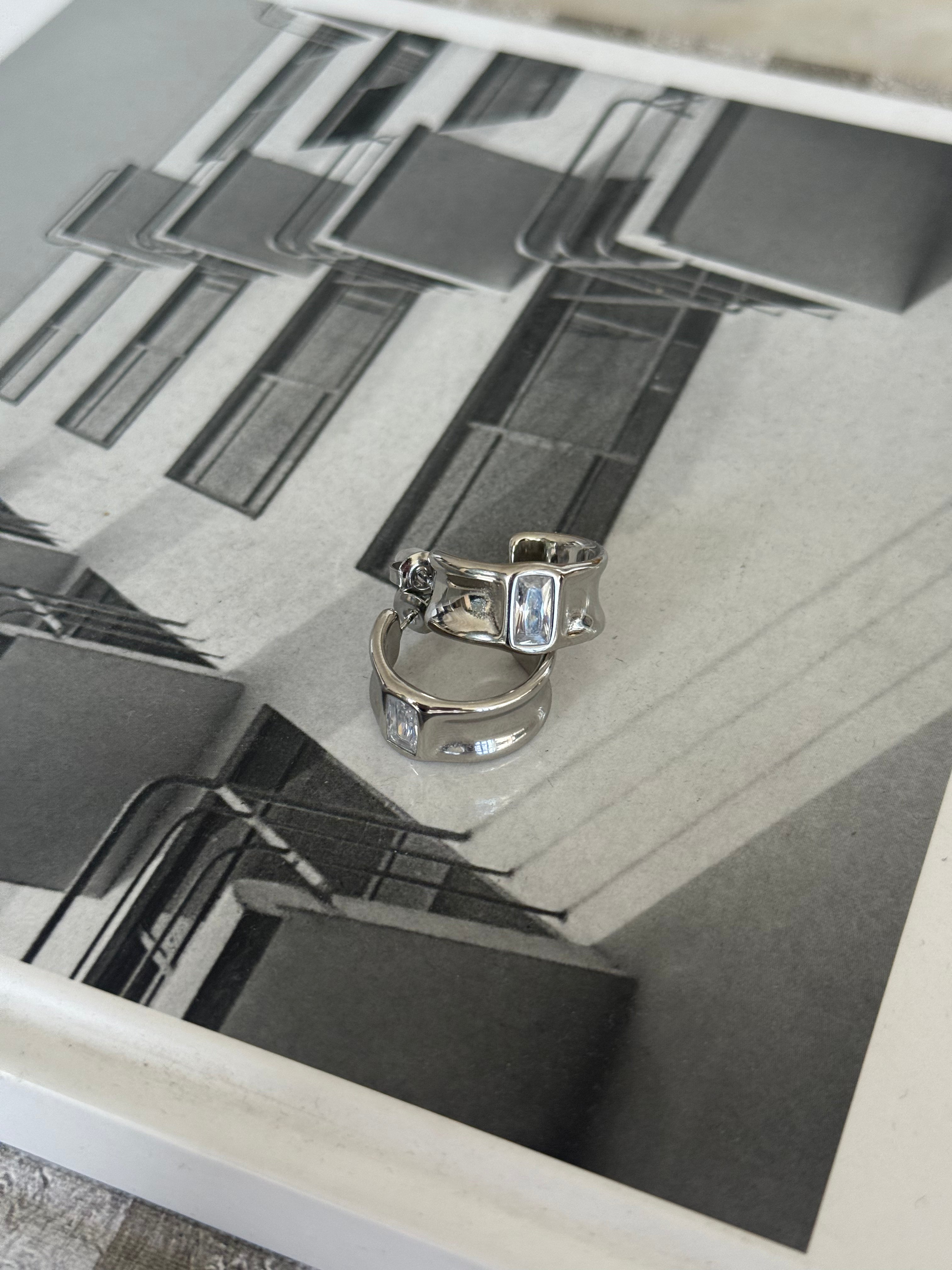 Evie Earring Silver