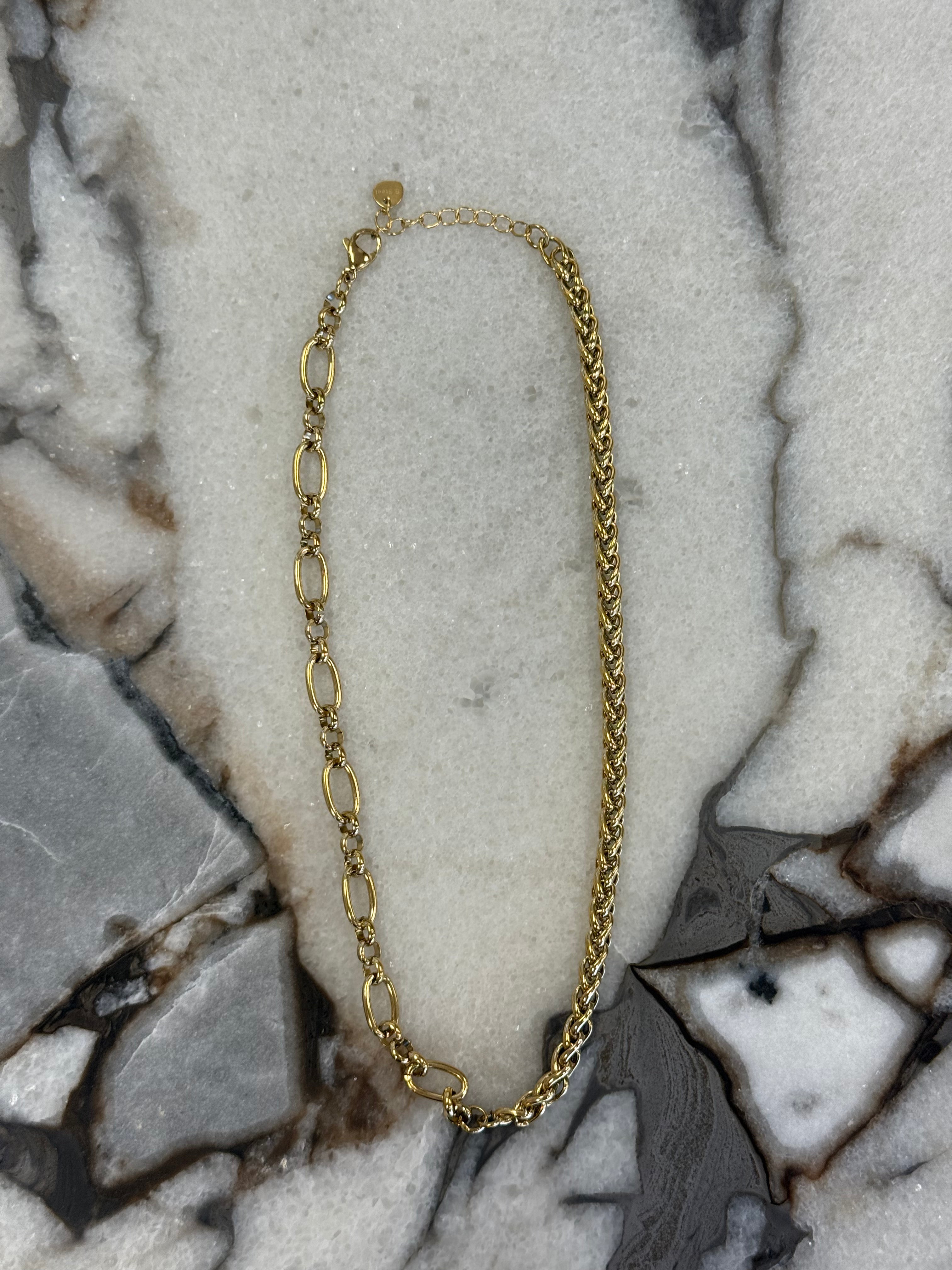 Malakai Chain Gold