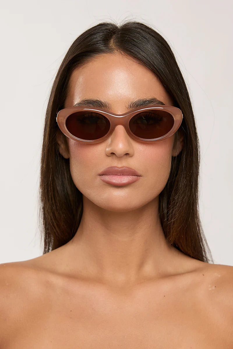 Kyla Oval Sunglasses Chocolate Crystal