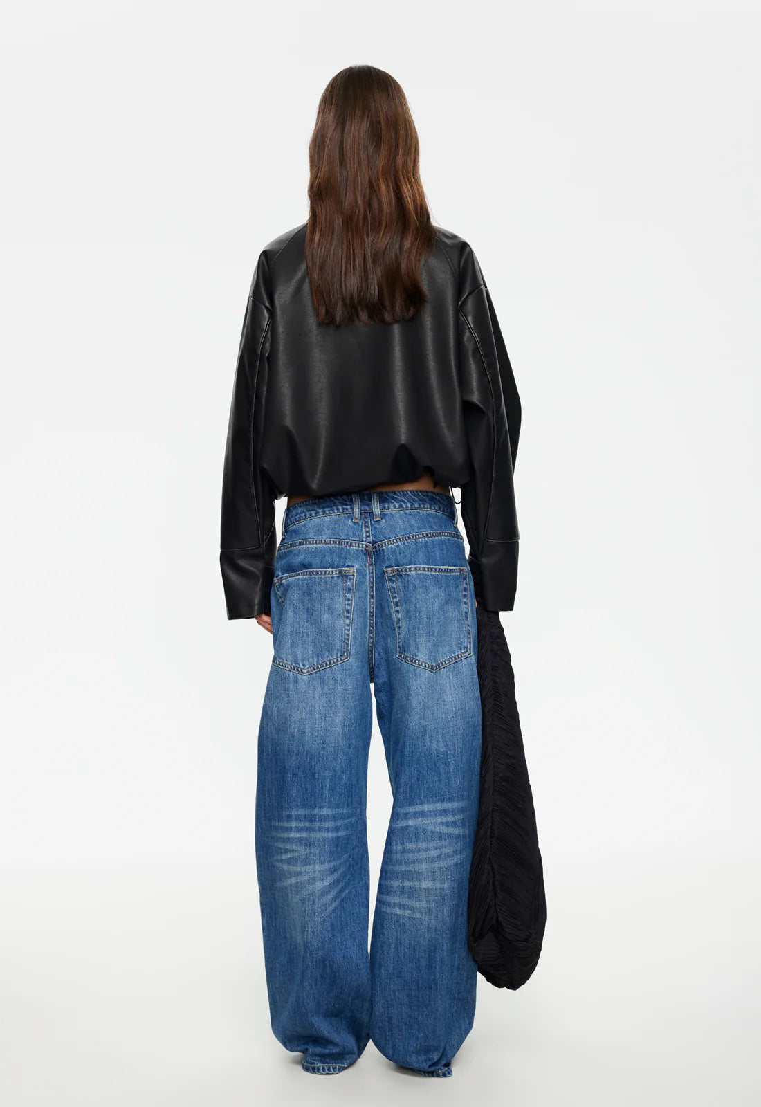 Shoreline Funnel Noir