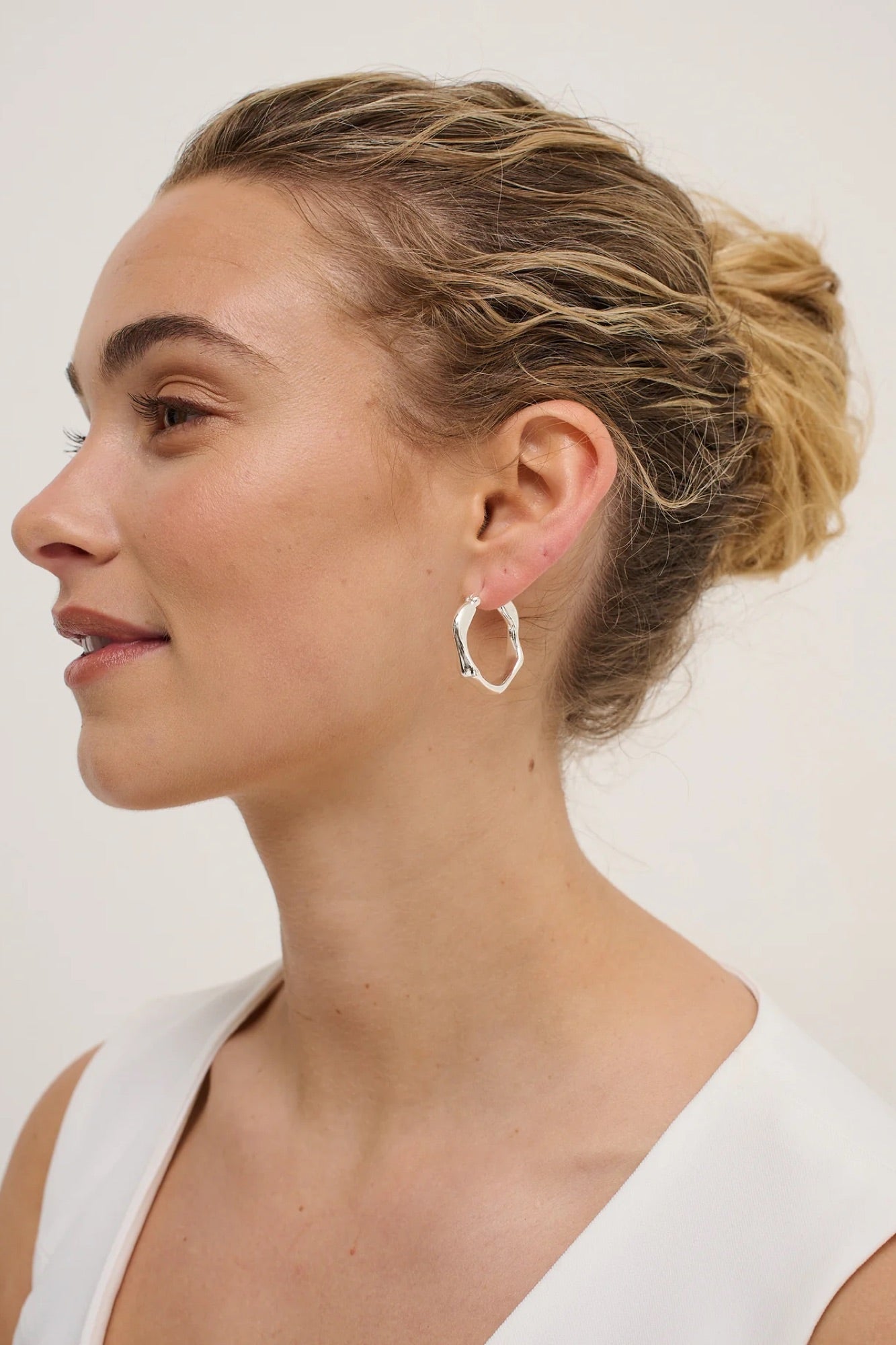 Wavy Hoops Silver - FINAL SALE