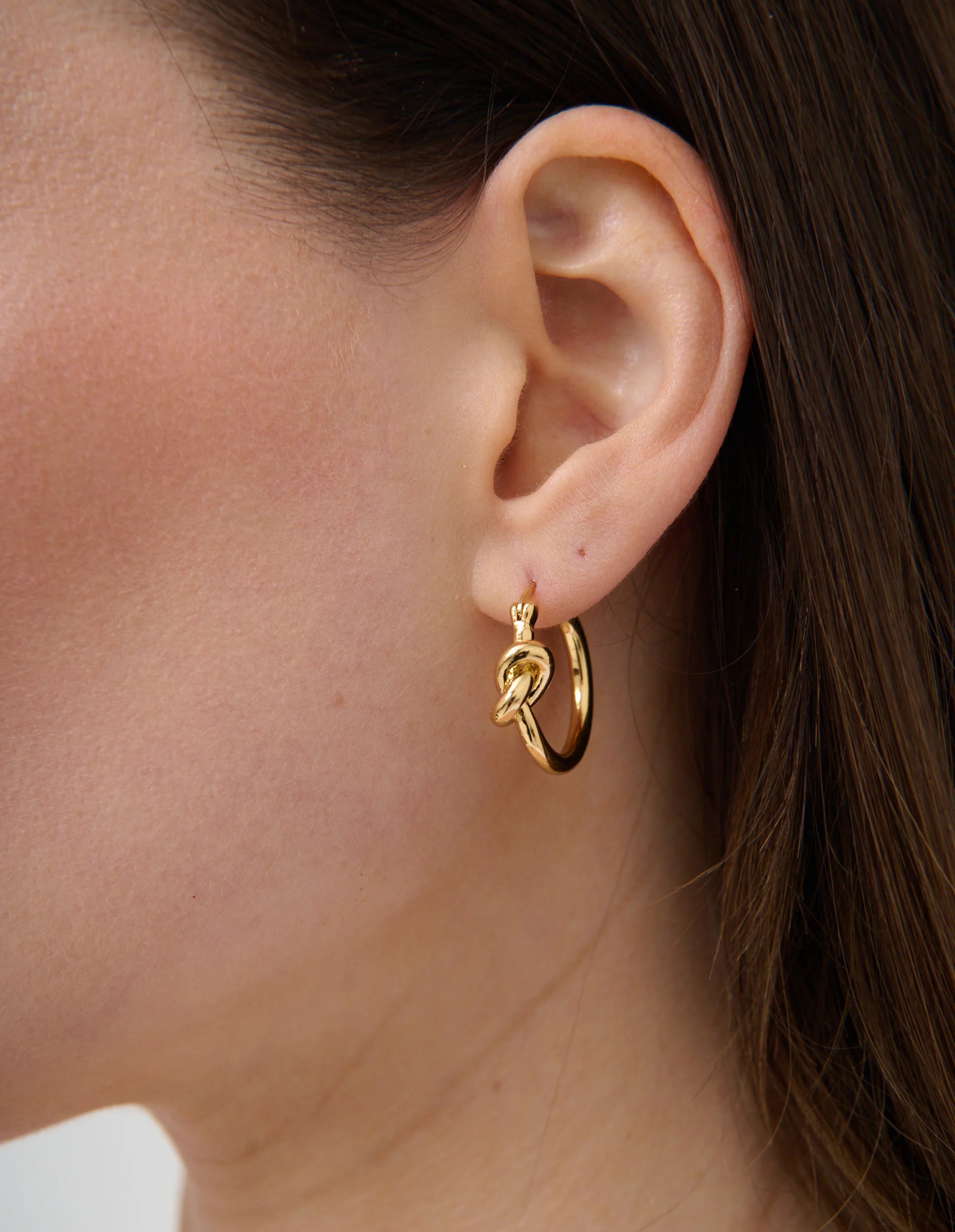 Twist Hoop Earring Gold