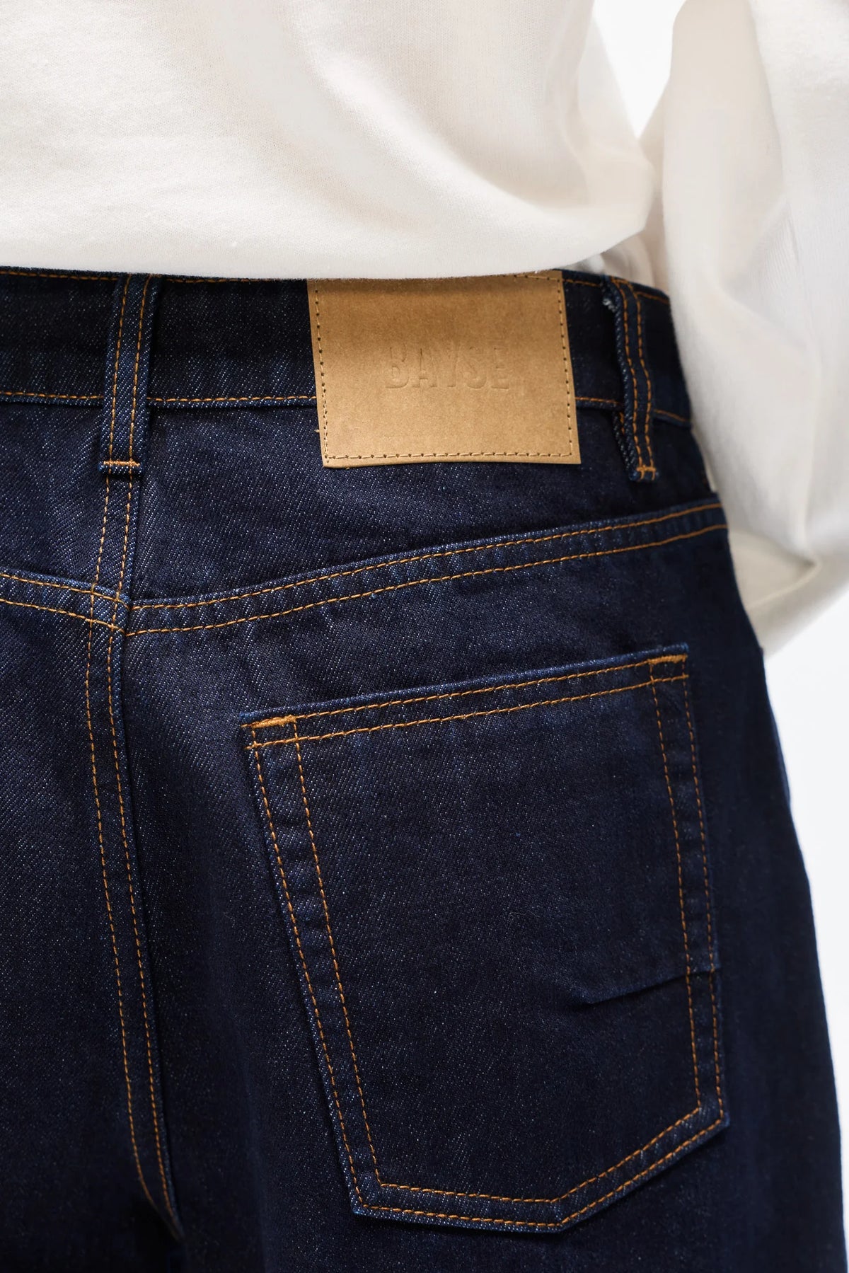 Clyde Short Dark Indigo