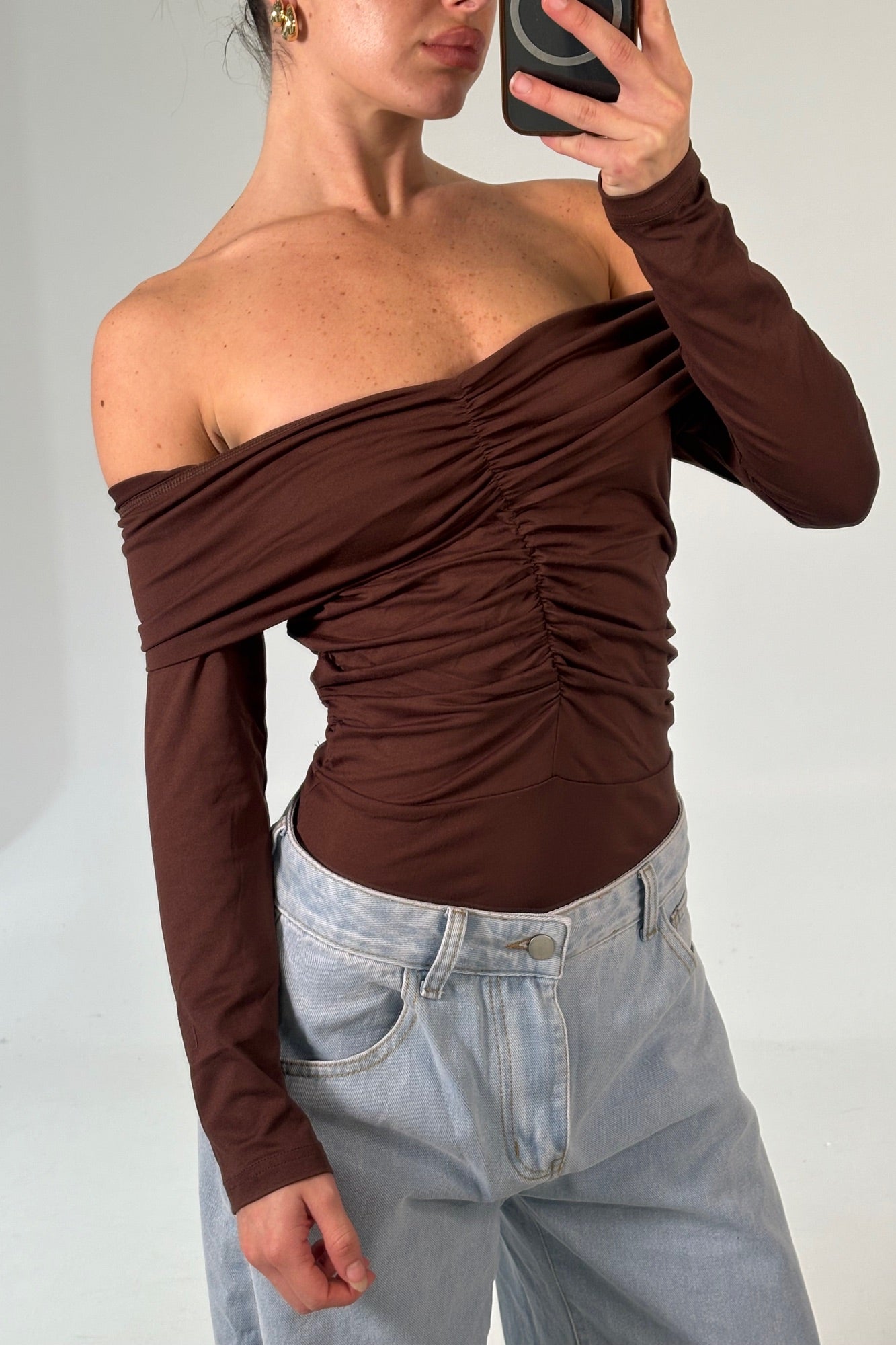 Harlow Off The Shoulder Bodysuit Chocolate
