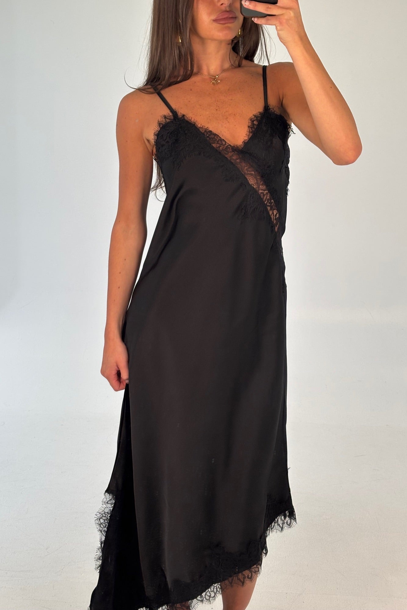 Blair Lace Midi Dress Black